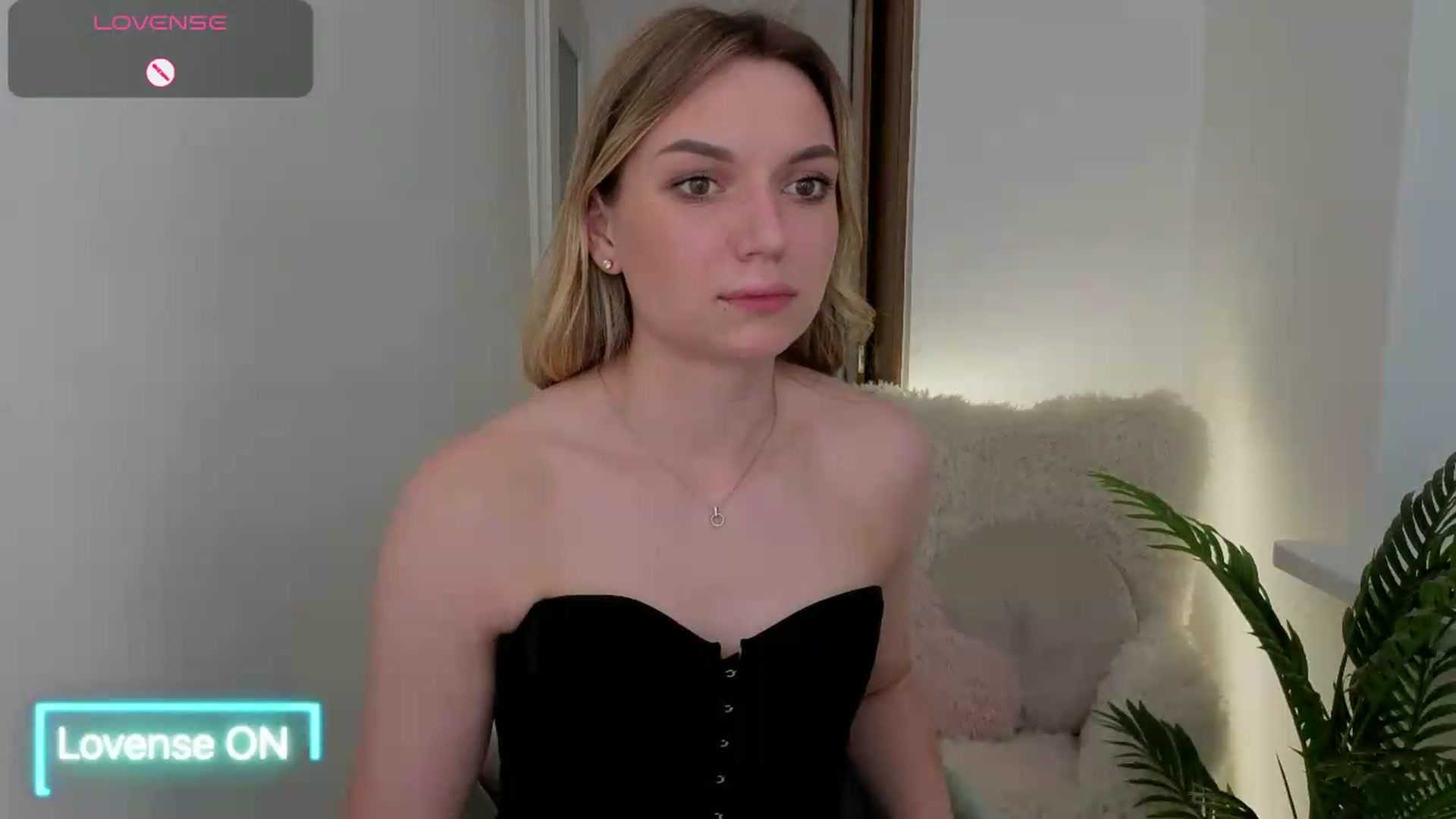 Gallery image thumbnail from AshleyMimi's myfreecams stream on, 06/04/2026, 20:05 image 8 of 20