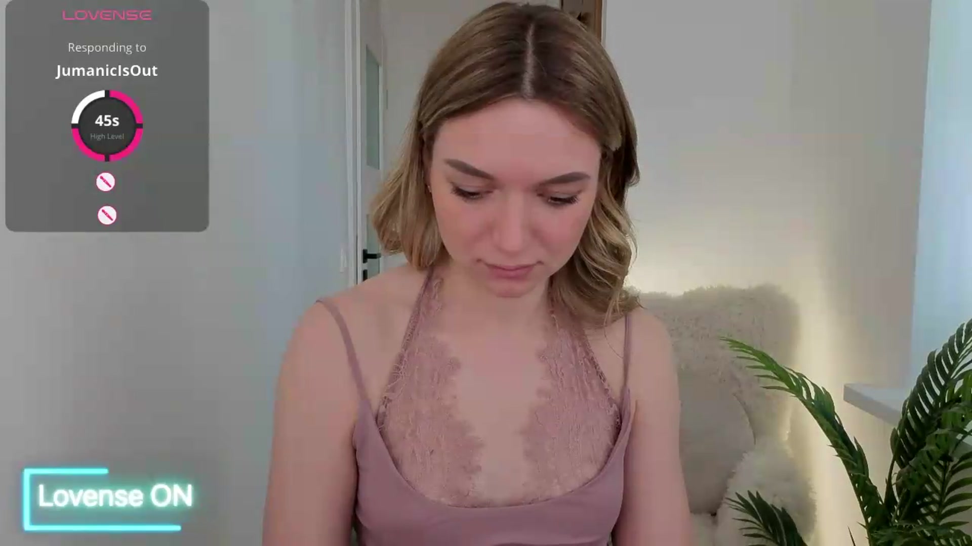 Gallery image thumbnail from AshleyMimi's myfreecams stream on, 06/06/2026, 14:49 image 13 of 20