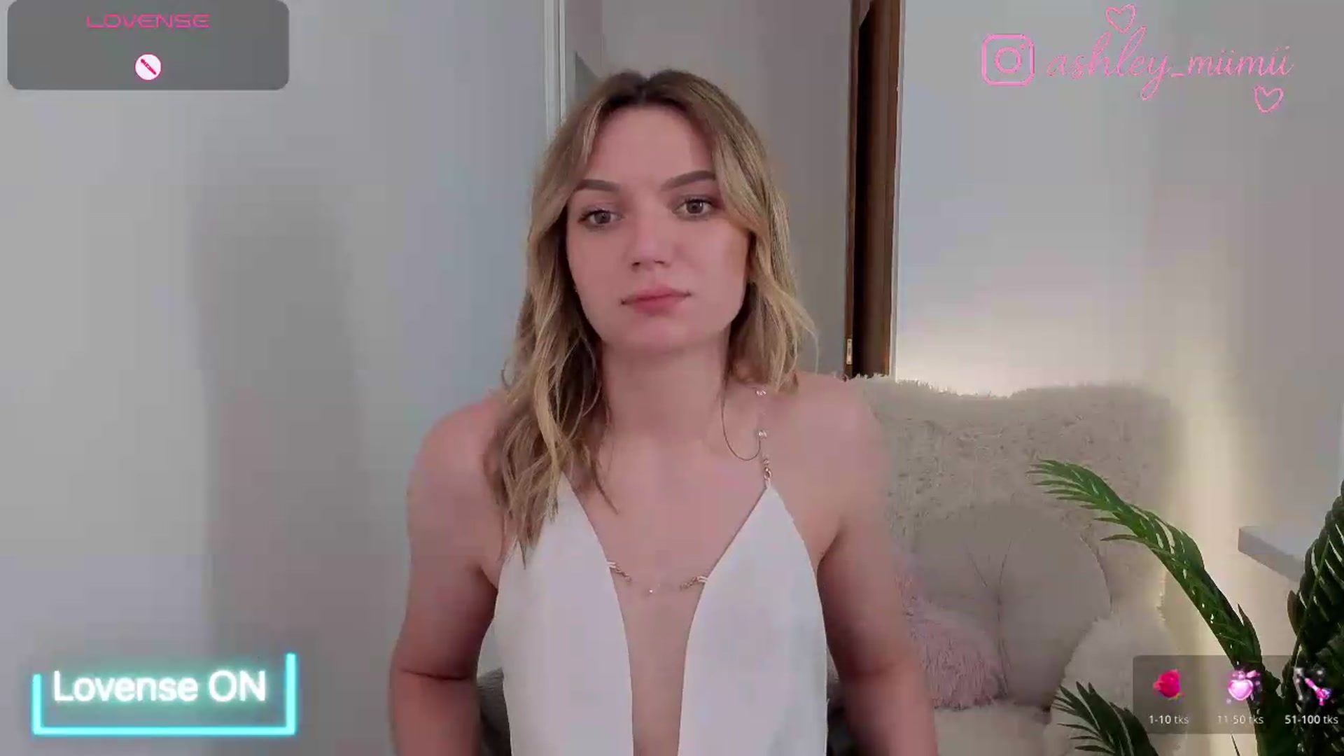 Gallery image thumbnail from AshleyMimi's myfreecams stream on, 06/22/2026, 16:50 image 2 of 20