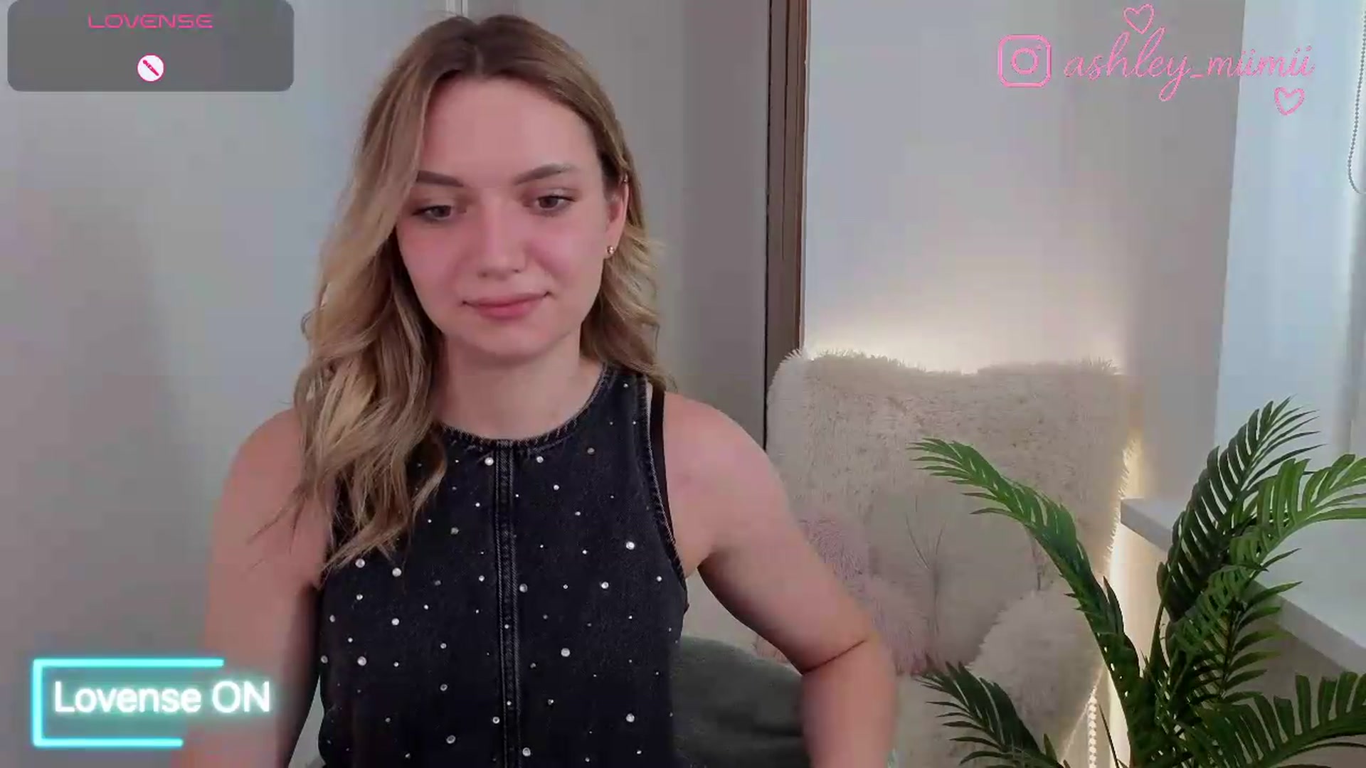 Gallery image thumbnail from AshleyMimi's myfreecams stream on, 06/30/2026, 15:37 image 20 of 20
