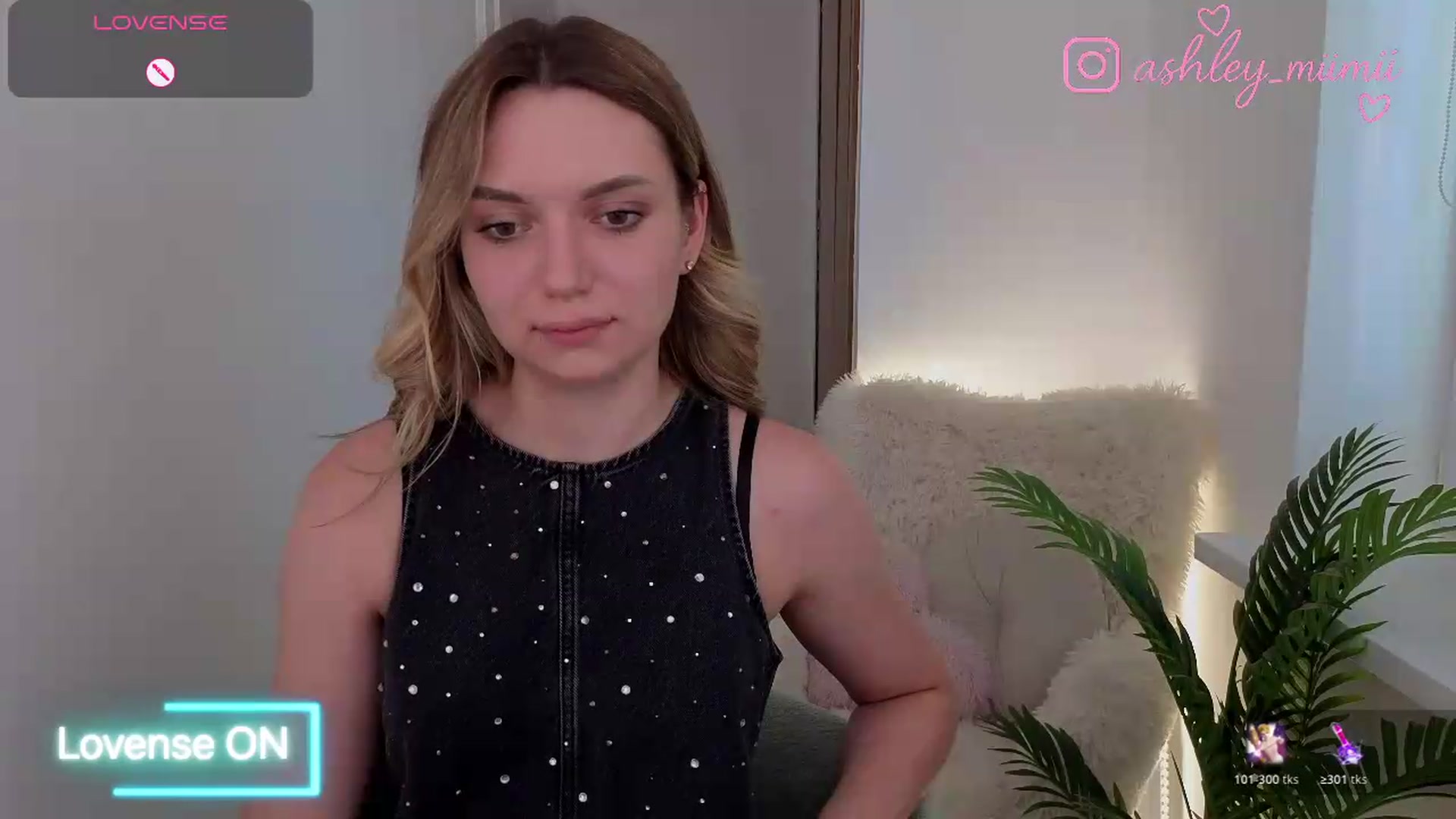 Gallery image thumbnail from AshleyMimi's myfreecams stream on, 06/30/2026, 17:32 image 10 of 20