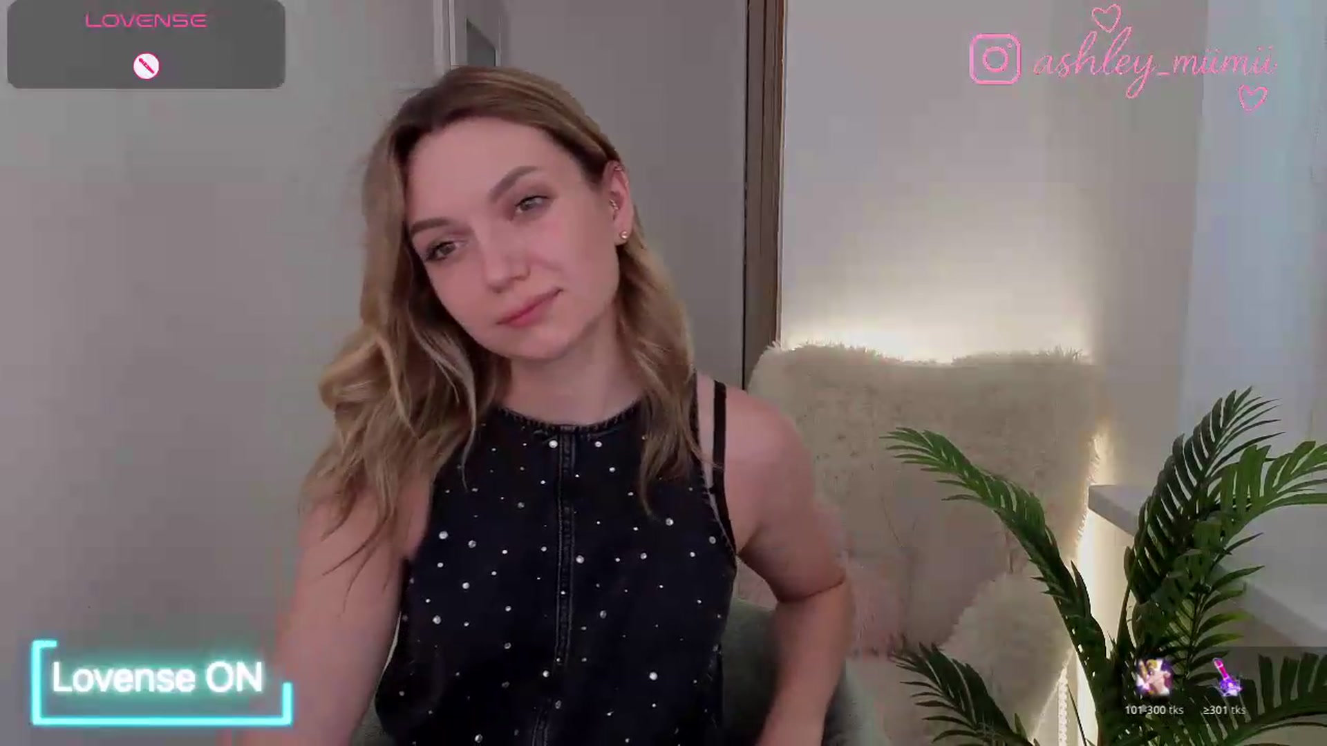 Gallery image thumbnail from AshleyMimi's myfreecams stream on, 06/30/2026, 18:34 image 20 of 20