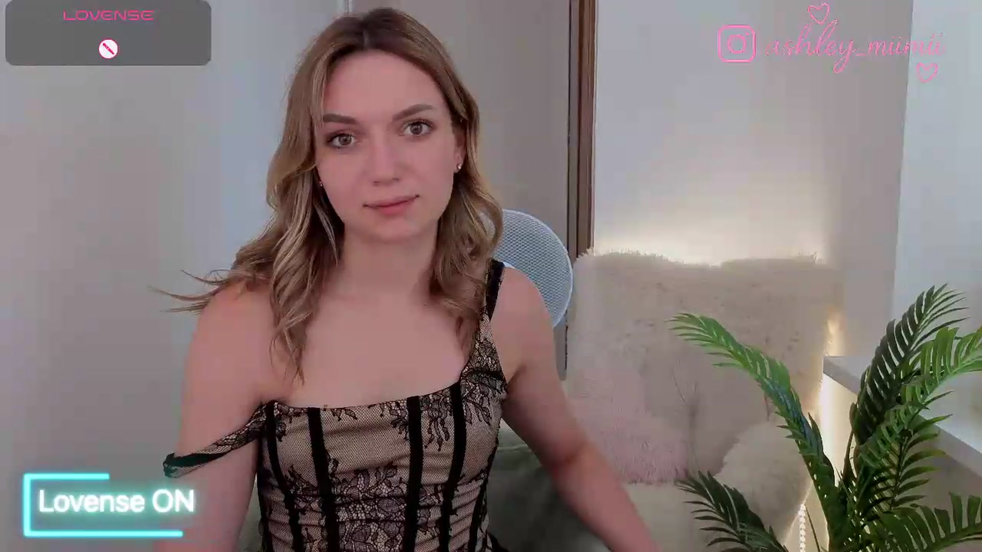 Gallery image thumbnail from AshleyMimi's myfreecams stream on, 07/03/2026, 15:01 image 15 of 20