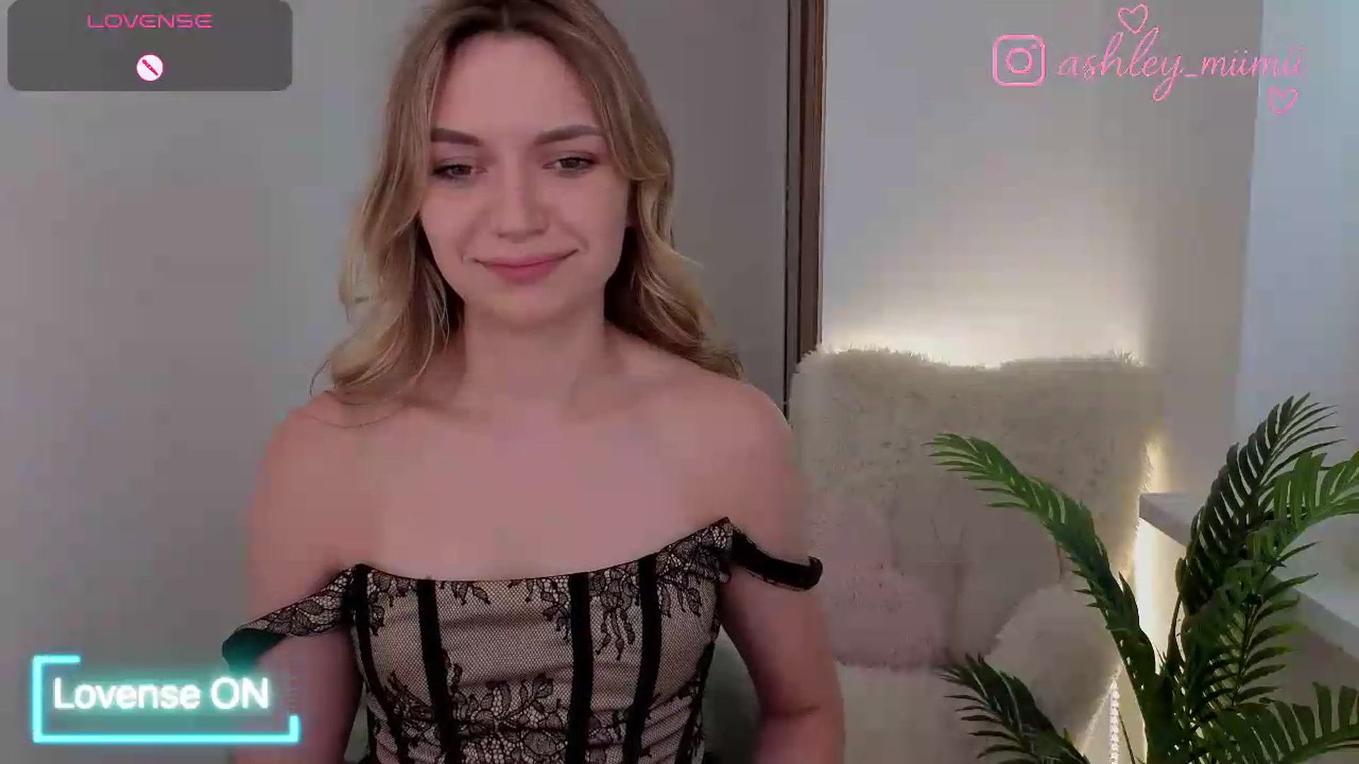 Gallery image thumbnail from AshleyMimi's myfreecams stream on, 07/03/2026, 17:04 image 9 of 20