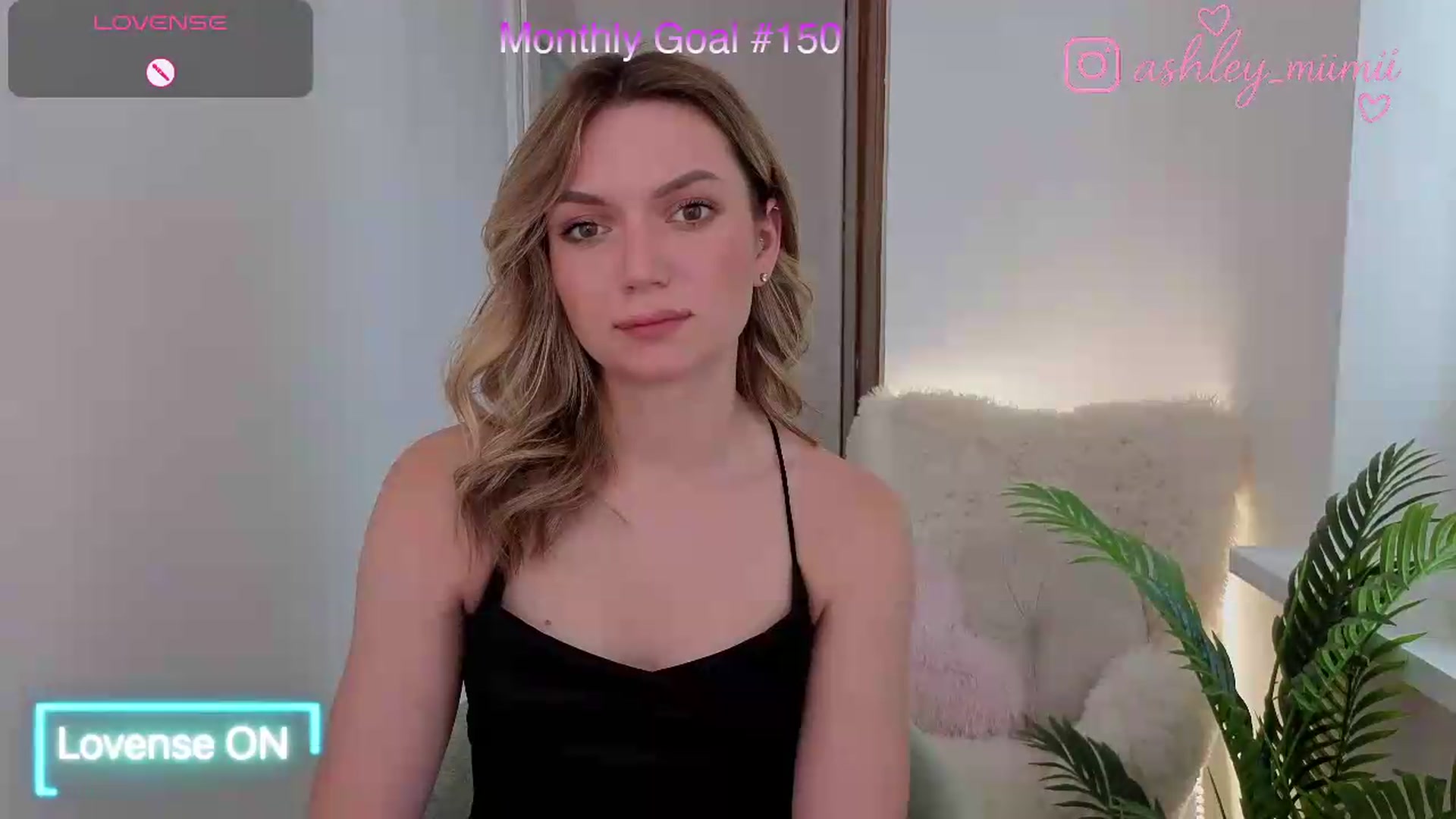 Gallery image thumbnail from AshleyMimi's myfreecams stream on, 07/04/2026, 14:57 image 3 of 20