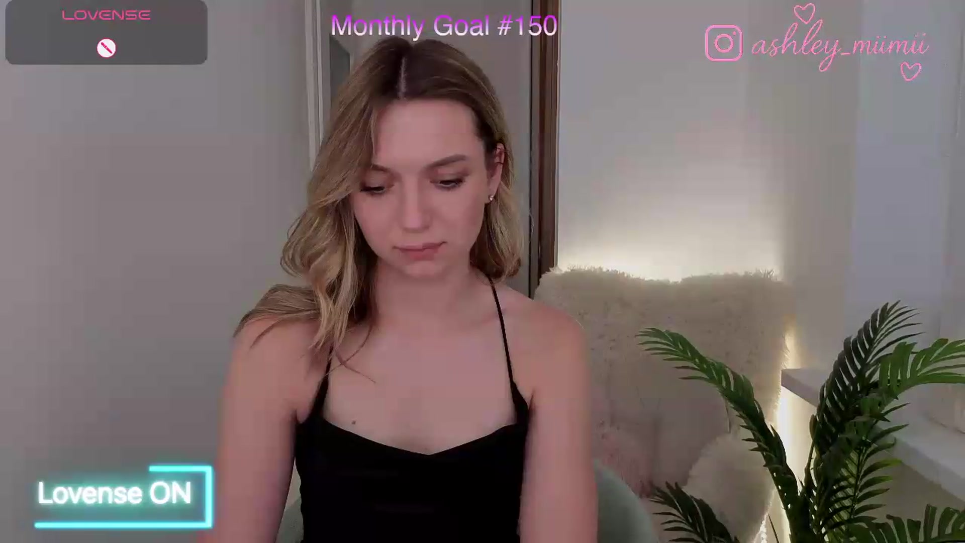 Gallery image thumbnail from AshleyMimi's myfreecams stream on, 07/04/2026, 19:43 image 11 of 20