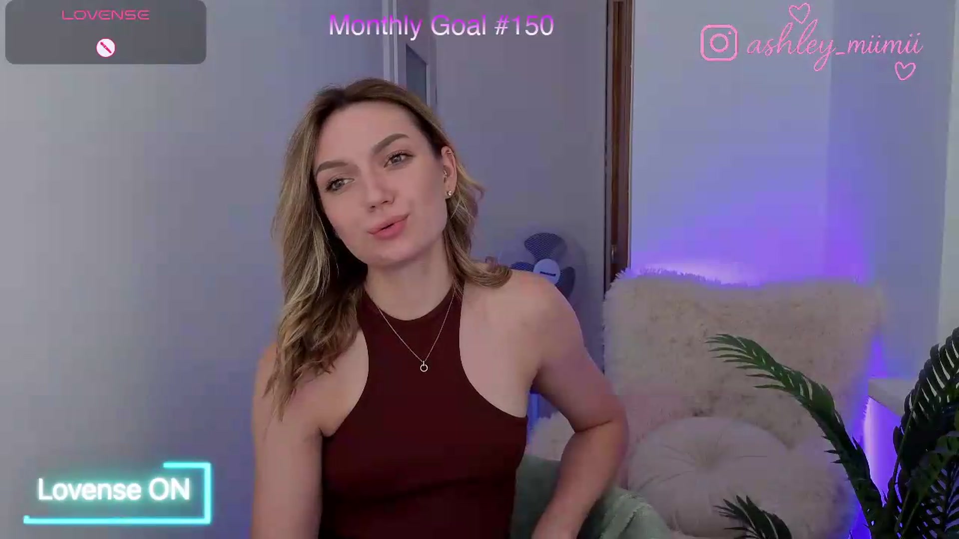 Gallery image thumbnail from AshleyMimi's myfreecams stream on, 07/08/2026, 20:00 image 4 of 20