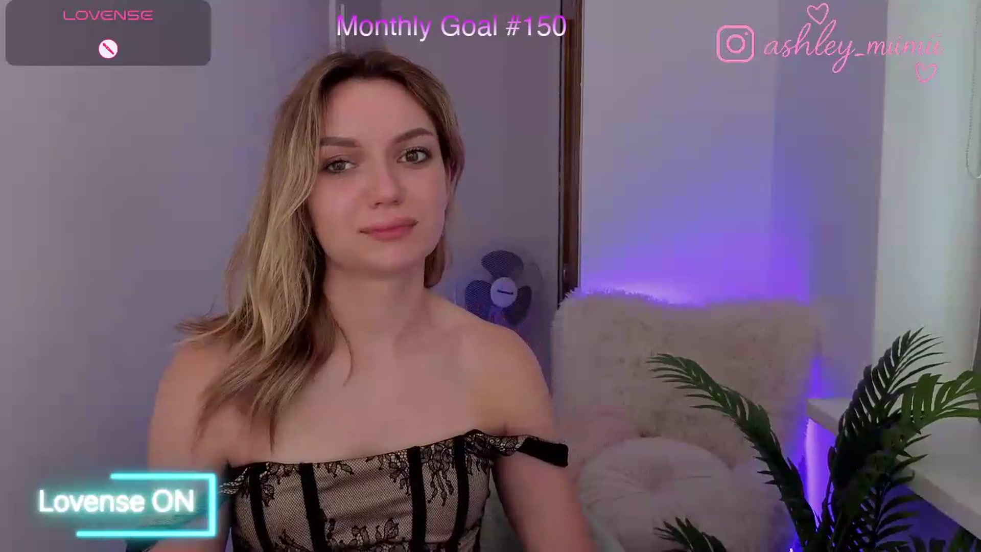 Gallery image thumbnail from AshleyMimi's myfreecams stream on, 07/09/2026, 15:13 image 12 of 20