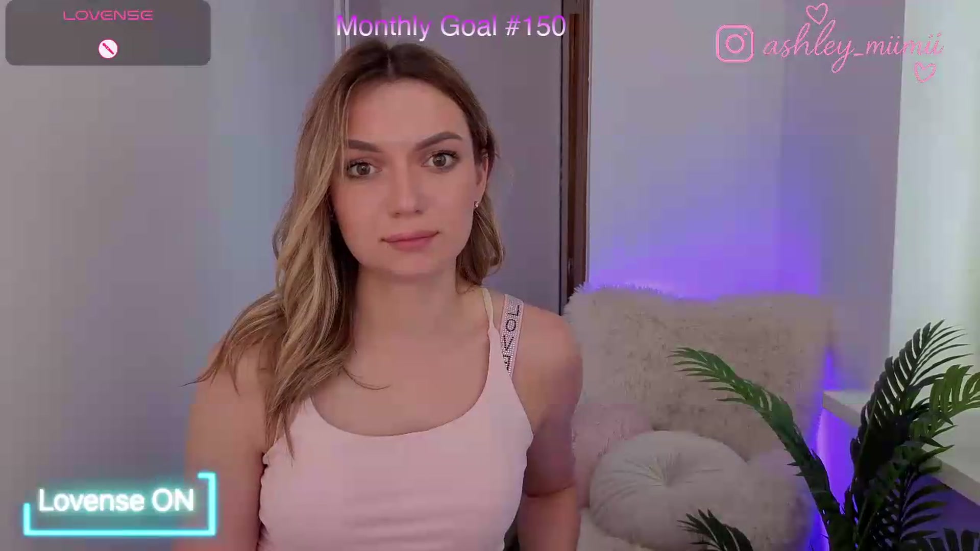 Gallery image thumbnail from AshleyMimi's myfreecams stream on, 07/10/2026, 15:16 image 5 of 20