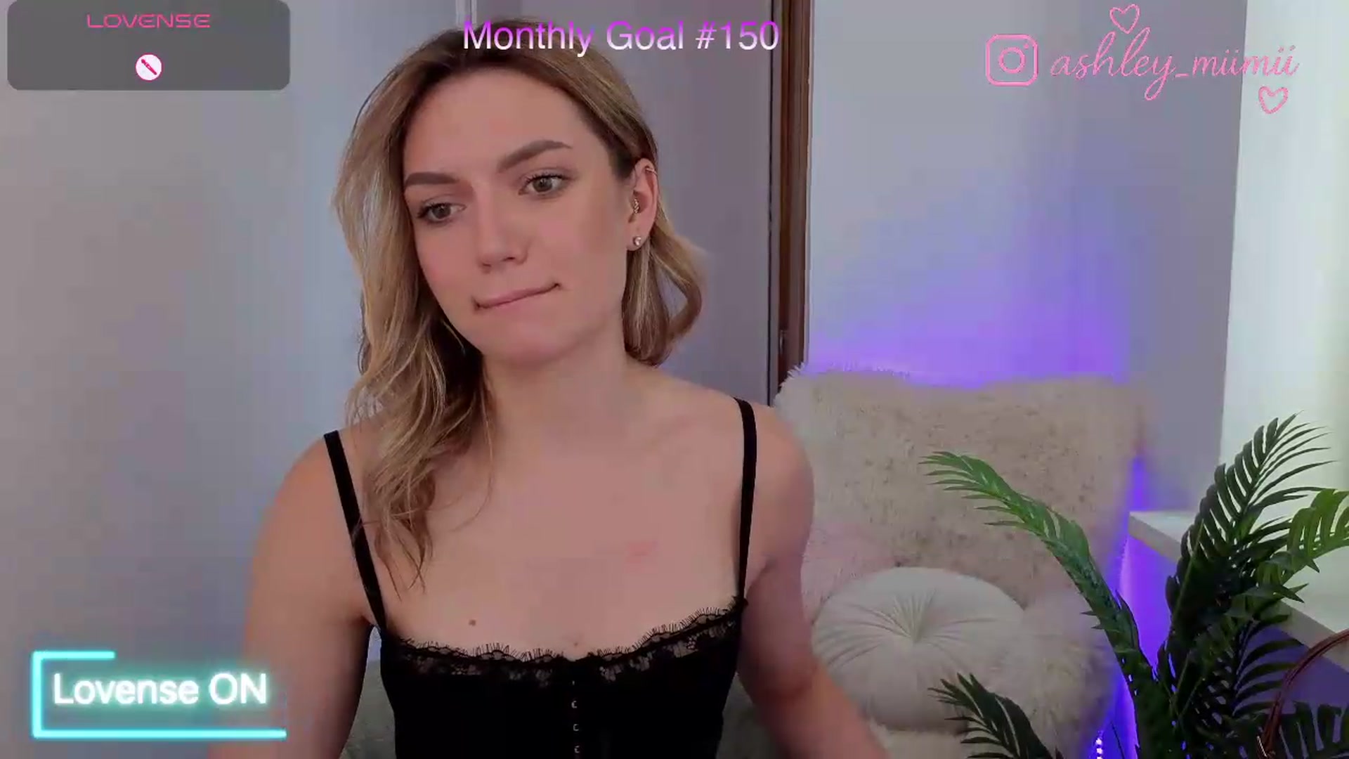 Gallery image thumbnail from AshleyMimi's myfreecams stream on, 07/11/2026, 13:43 image 13 of 20