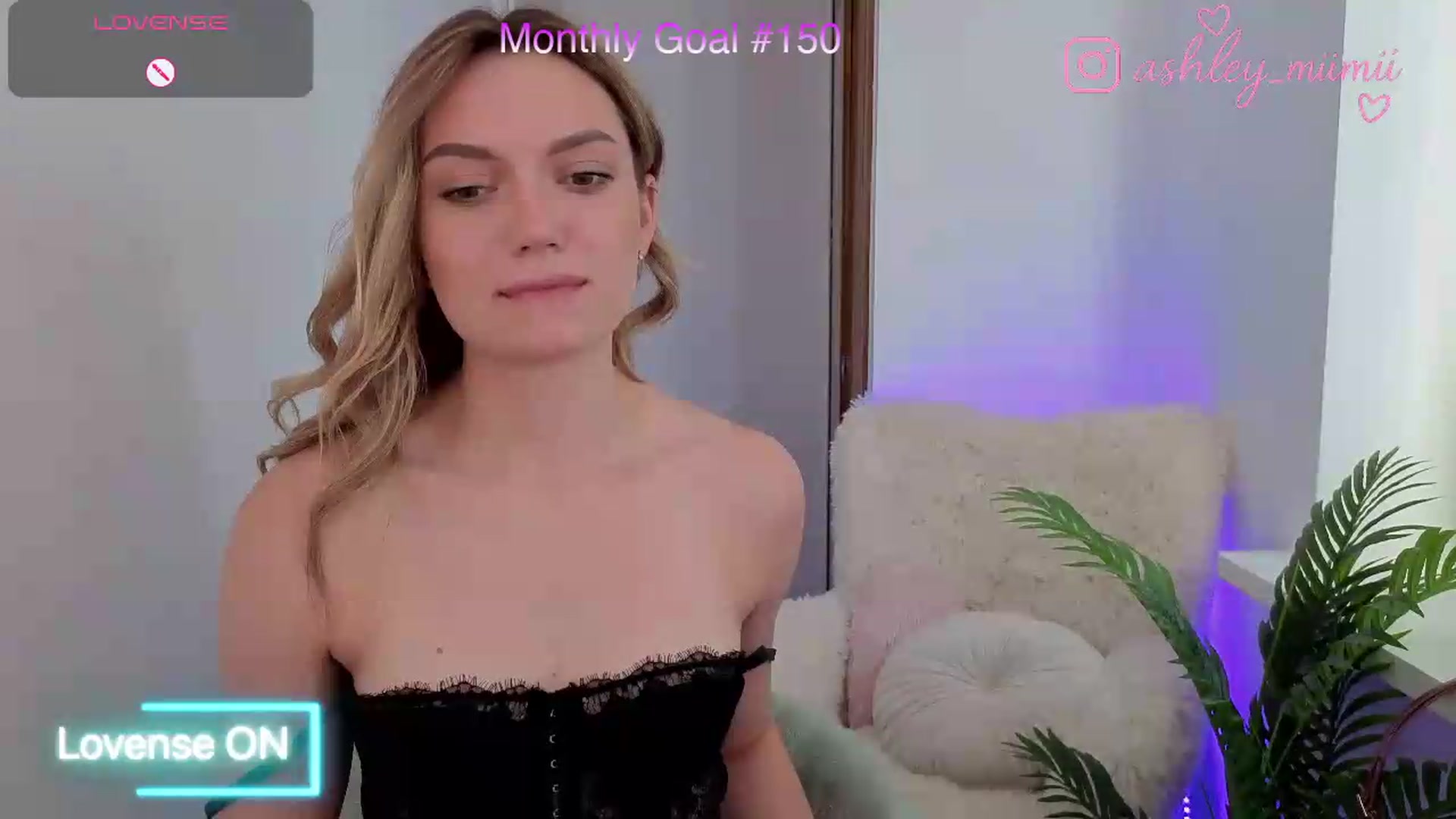 Gallery image thumbnail from AshleyMimi's myfreecams stream on, 07/11/2026, 13:43 image 17 of 20