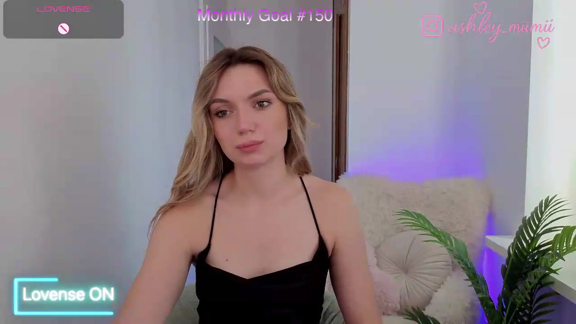 Gallery image thumbnail from AshleyMimi's myfreecams stream on, 07/13/2026, 13:33 image 8 of 20