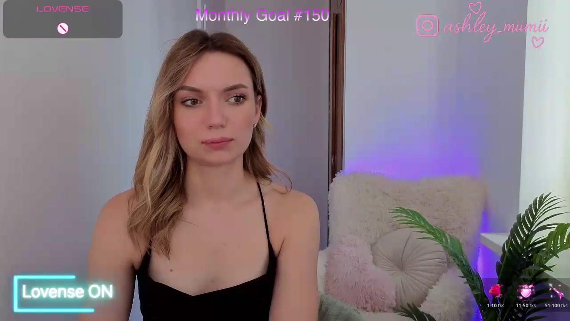 Gallery image thumbnail from AshleyMimi's myfreecams stream on, 07/13/2026, 13:33 image 14 of 20
