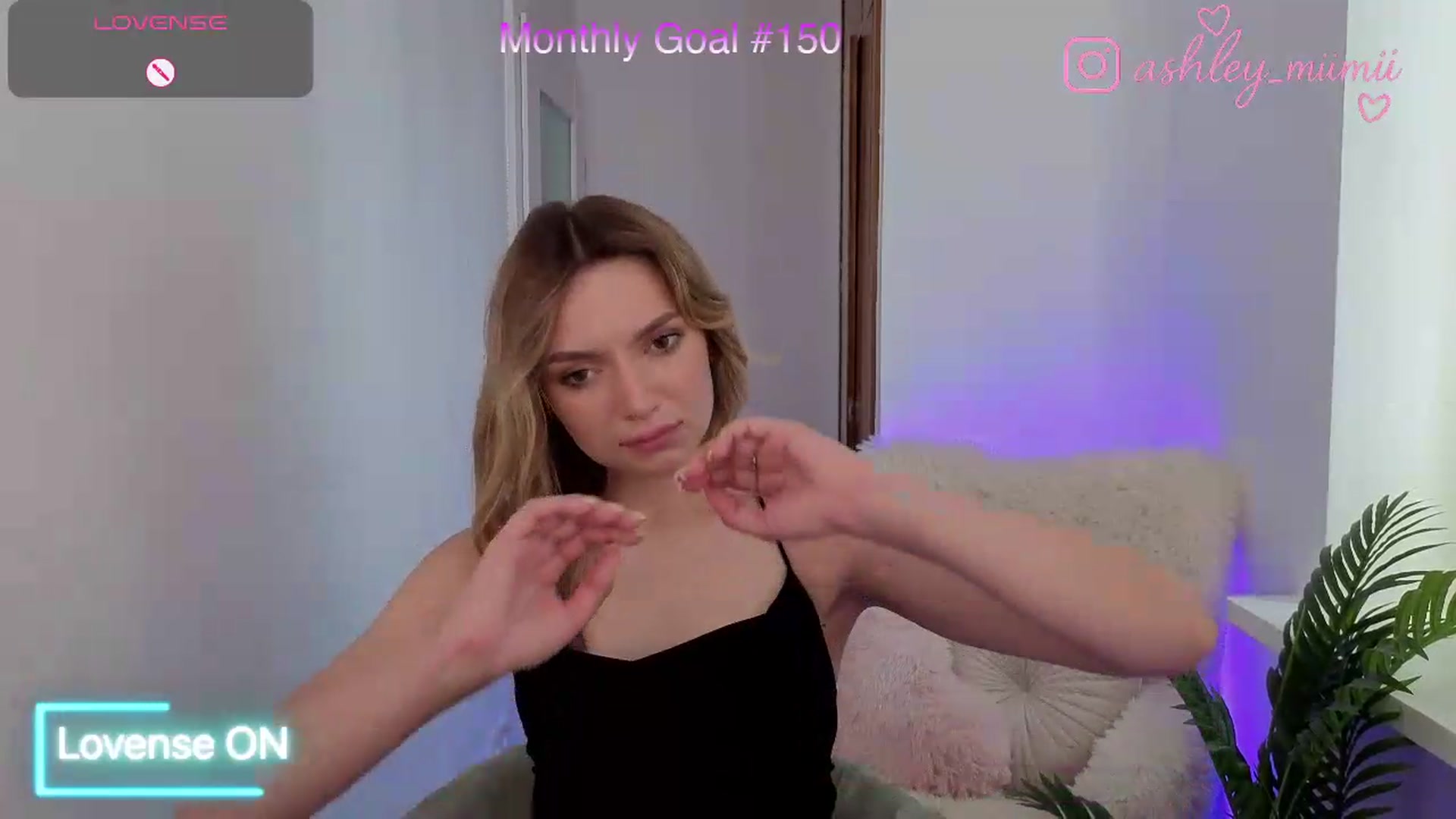 Gallery image thumbnail from AshleyMimi's myfreecams stream on, 07/13/2026, 13:33 image 11 of 20
