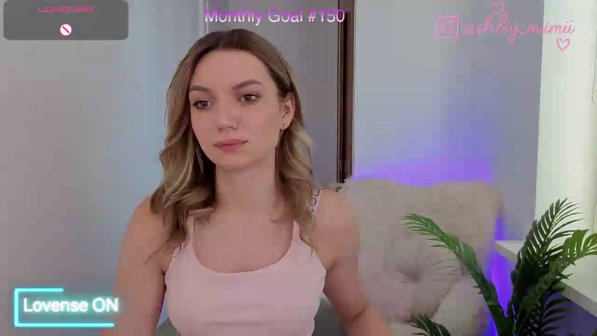 Gallery image thumbnail from AshleyMimi's myfreecams stream on, 07/15/2026, 15:04 image 1 of 20