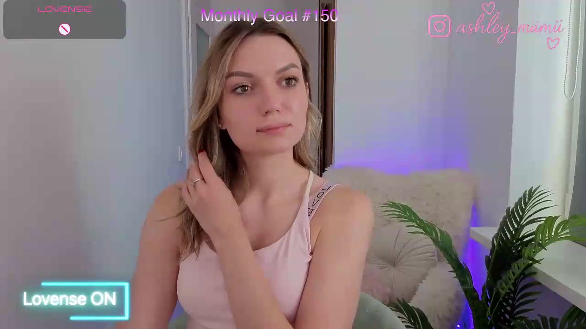 Gallery image thumbnail from AshleyMimi's myfreecams stream on, 07/15/2026, 15:04 image 15 of 20