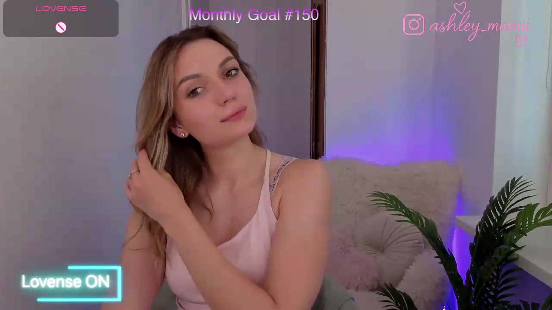 Gallery image thumbnail from AshleyMimi's myfreecams stream on, 07/15/2026, 17:35 image 8 of 20