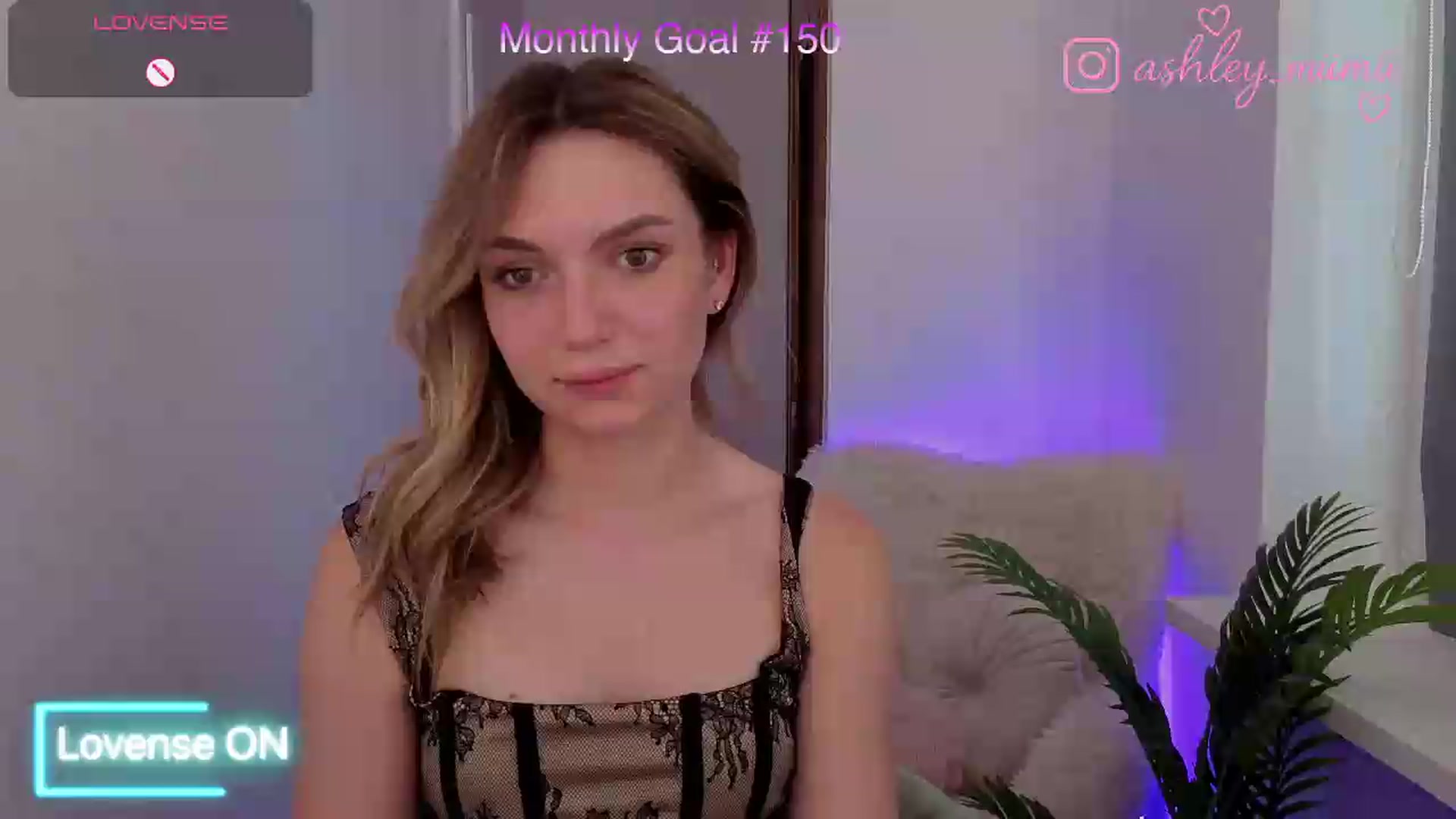 Gallery image thumbnail from AshleyMimi's myfreecams stream on, 07/16/2026, 18:30 image 1 of 20