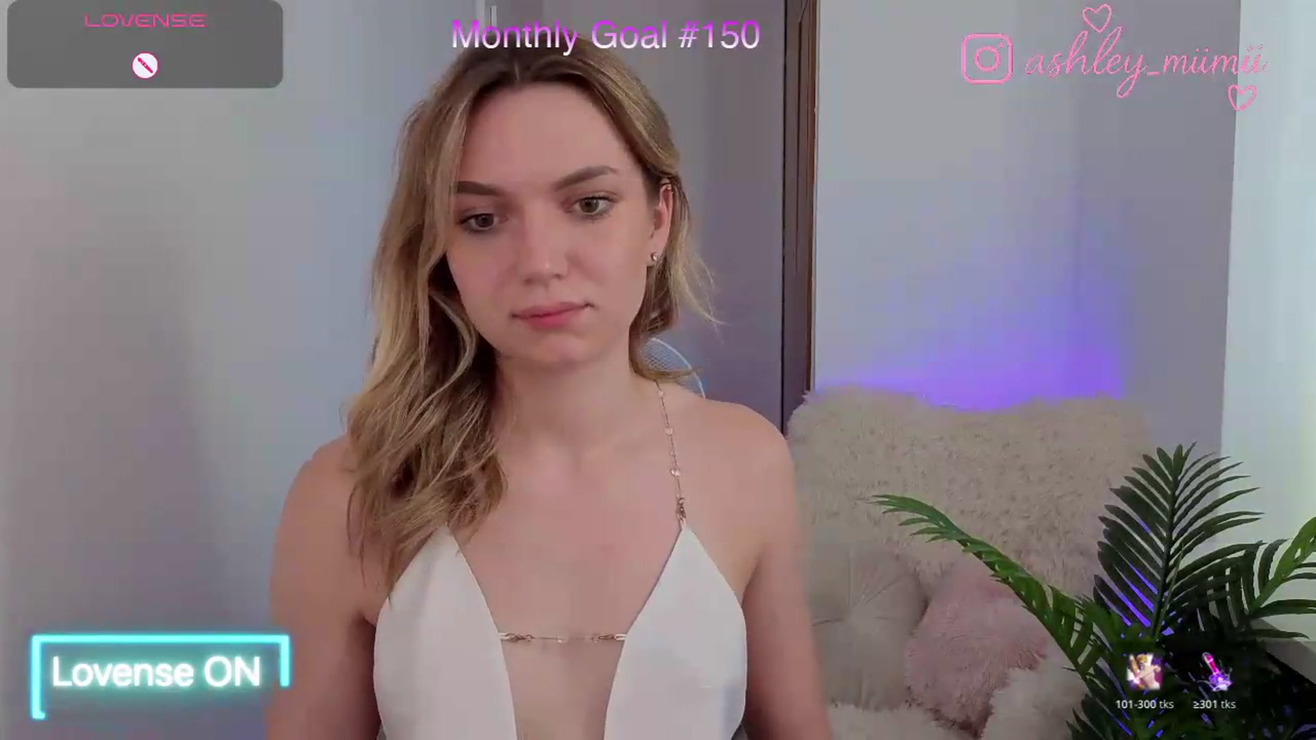 Gallery image thumbnail from AshleyMimi's myfreecams stream on, 07/17/2026, 15:01 image 8 of 20