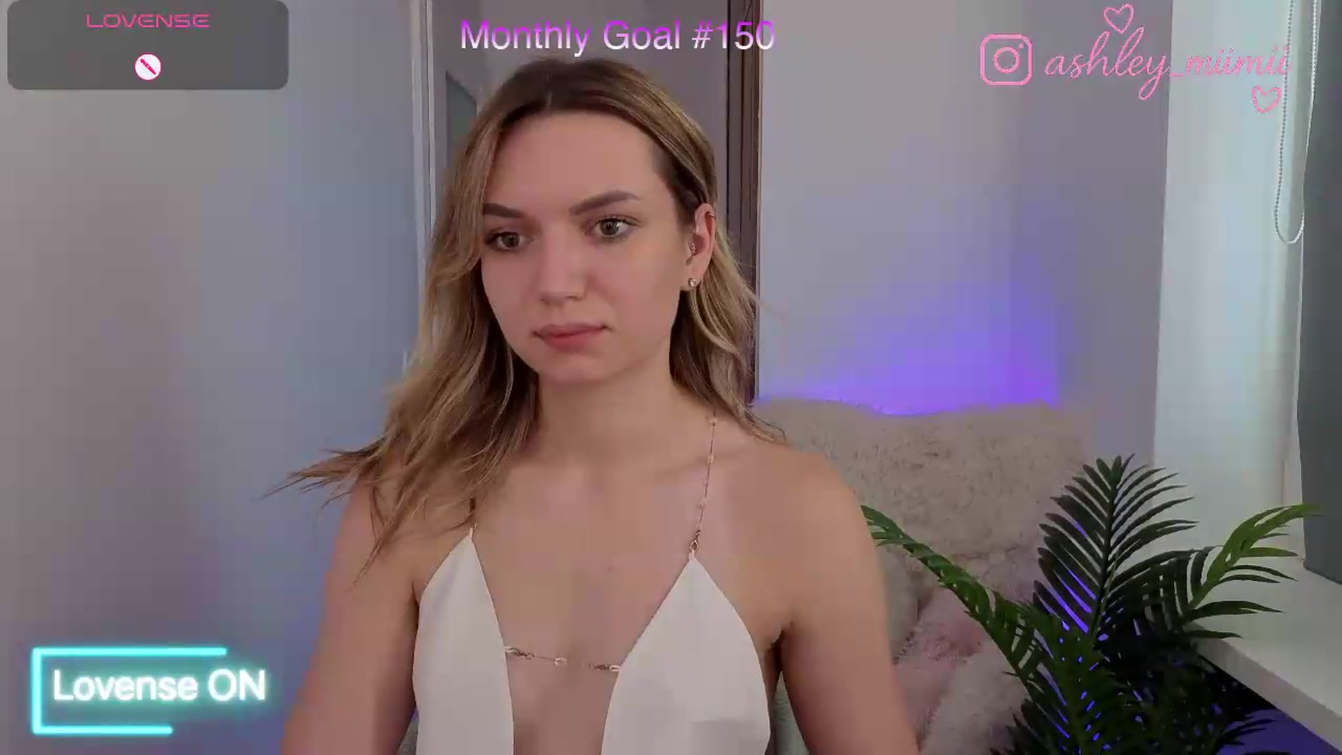 Gallery image thumbnail from AshleyMimi's myfreecams stream on, 07/17/2026, 17:06 image 4 of 20