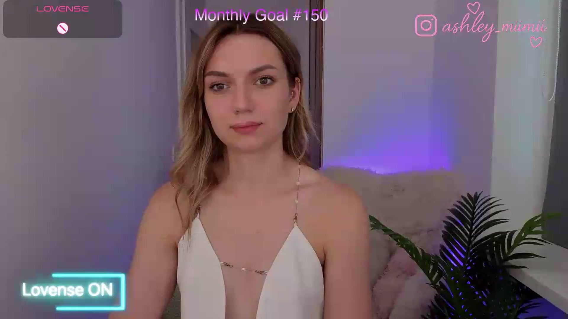 Gallery image thumbnail from AshleyMimi's myfreecams stream on, 07/17/2026, 19:19 image 7 of 20