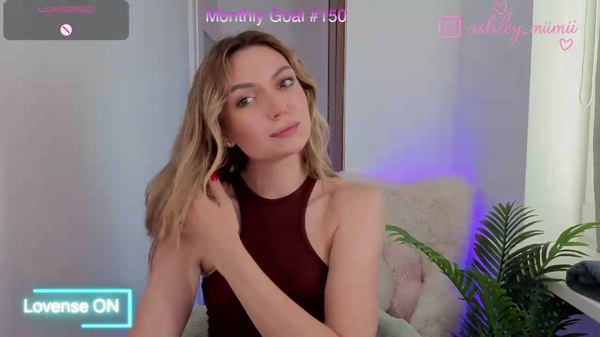 Gallery image thumbnail from AshleyMimi's myfreecams stream on, 07/18/2026, 13:19 image 11 of 20