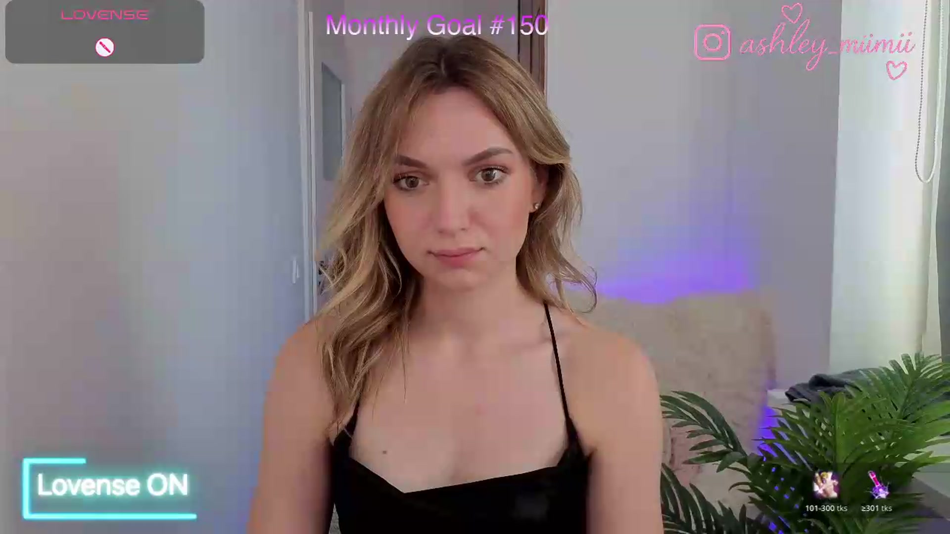 Gallery image thumbnail from AshleyMimi's myfreecams stream on, 07/19/2026, 13:41 image 10 of 20