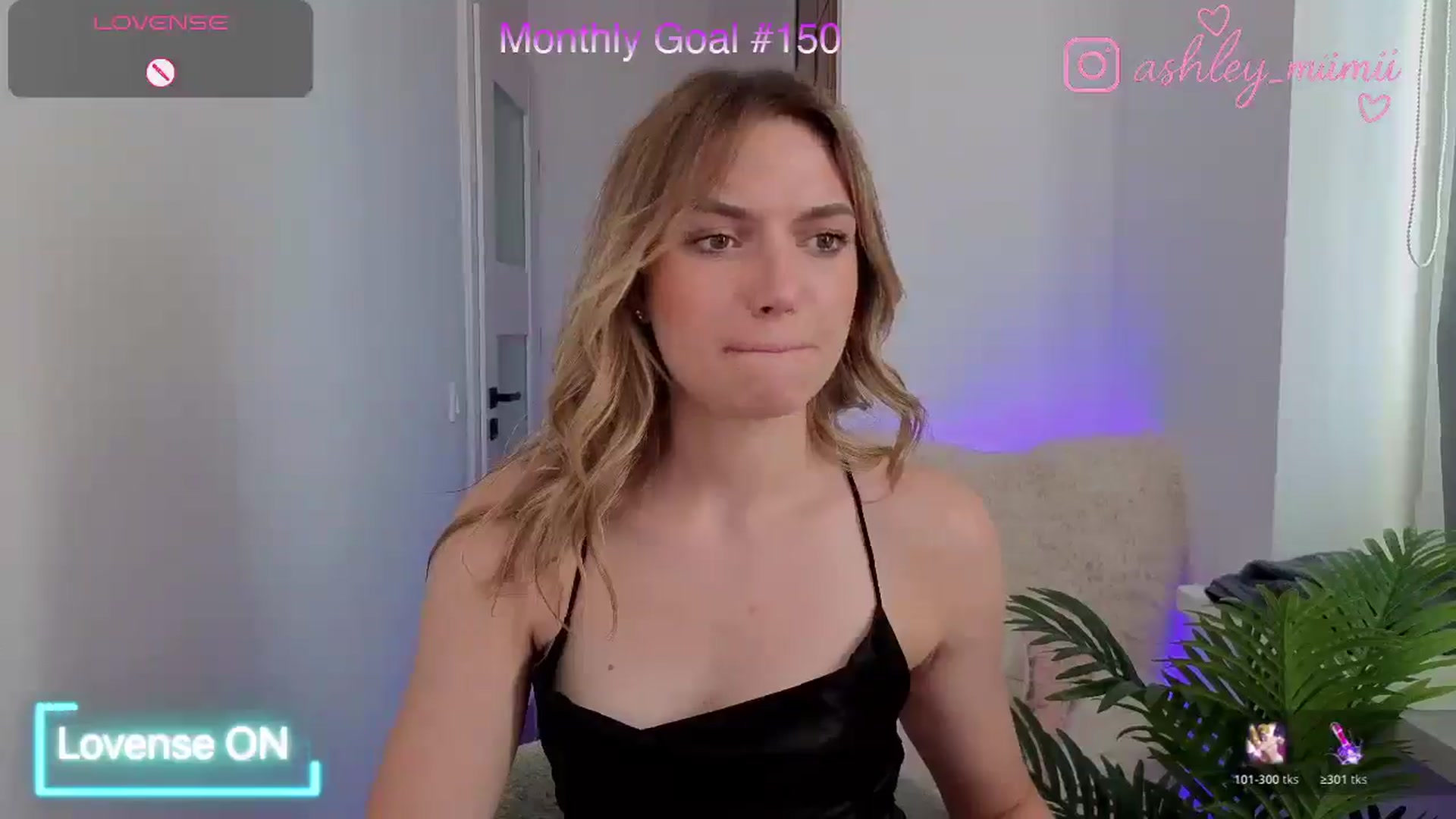 Gallery image thumbnail from AshleyMimi's myfreecams stream on, 07/19/2026, 15:01 image 11 of 20