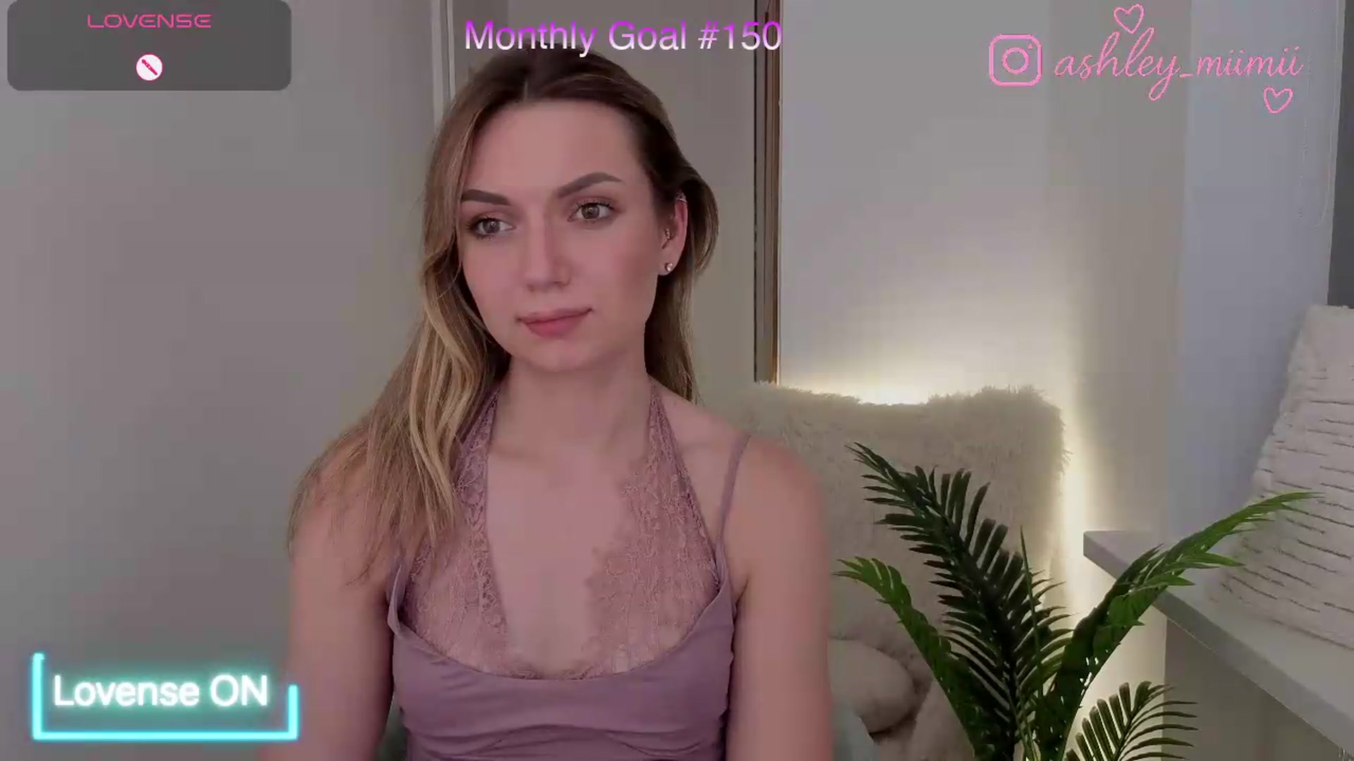 Gallery image thumbnail from AshleyMimi's myfreecams stream on, 07/23/2026, 19:04 image 10 of 20