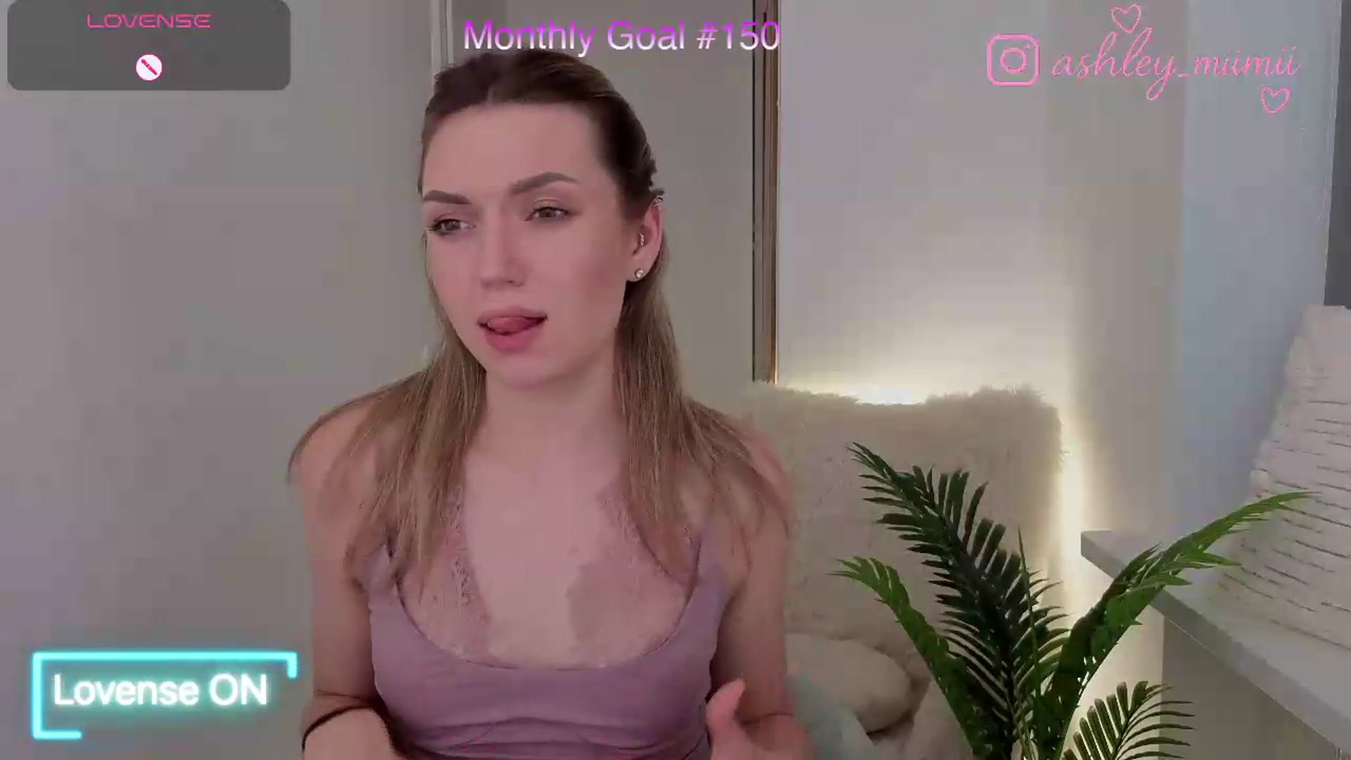 Gallery image thumbnail from AshleyMimi's myfreecams stream on, 07/23/2026, 19:04 image 5 of 20
