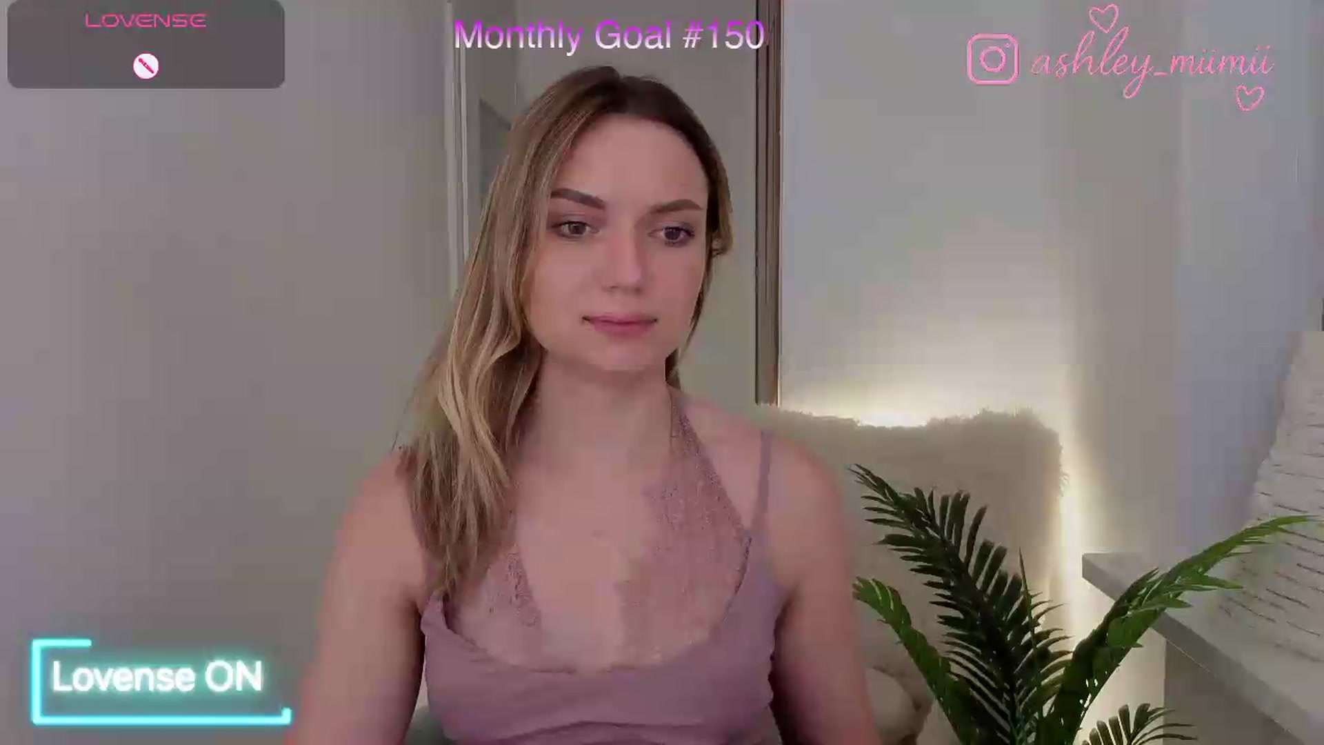 Gallery image thumbnail from AshleyMimi's myfreecams stream on, 07/23/2026, 19:04 image 17 of 20