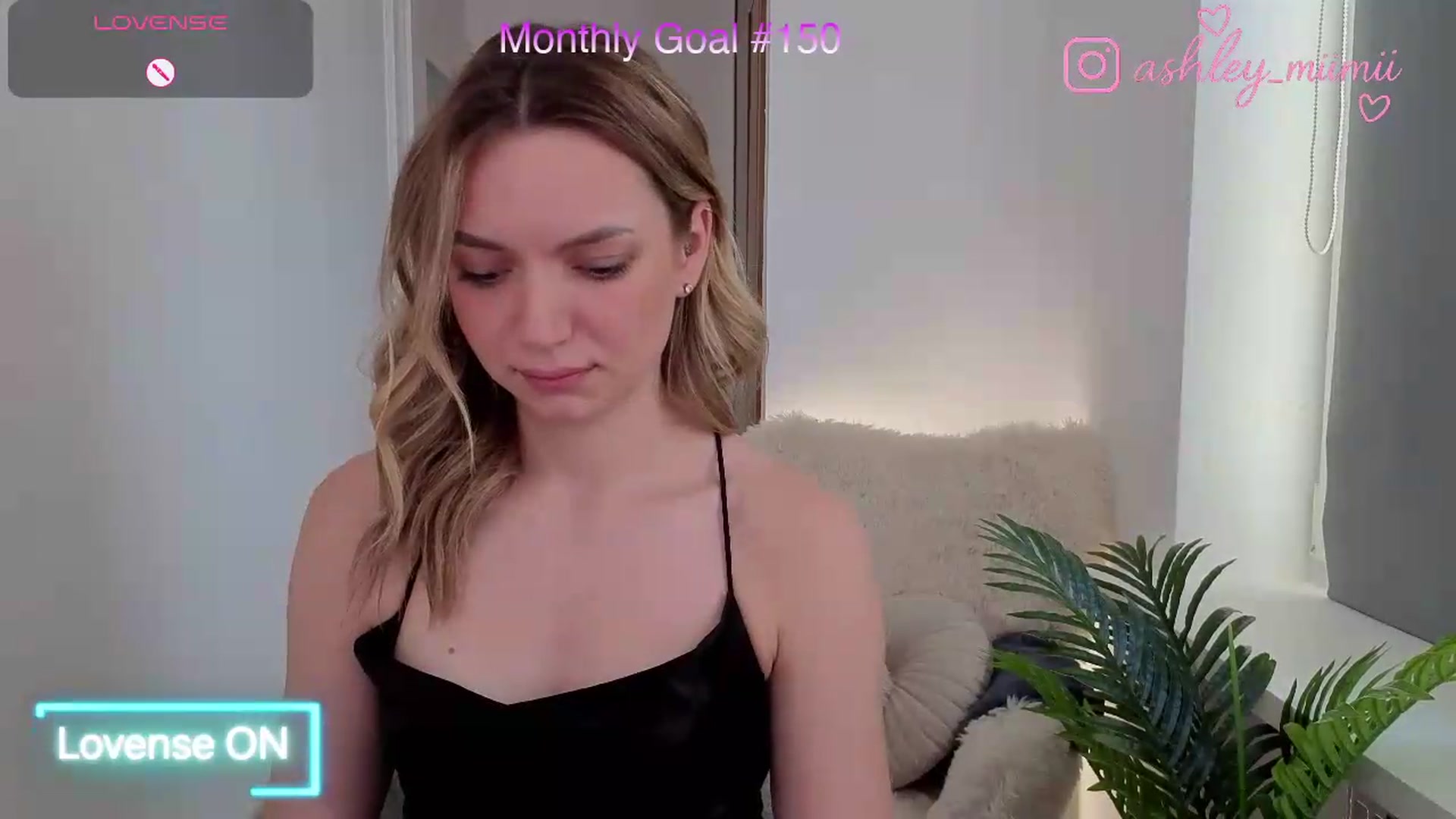 Gallery image thumbnail from AshleyMimi's myfreecams stream on, 07/26/2026, 13:51 image 6 of 20