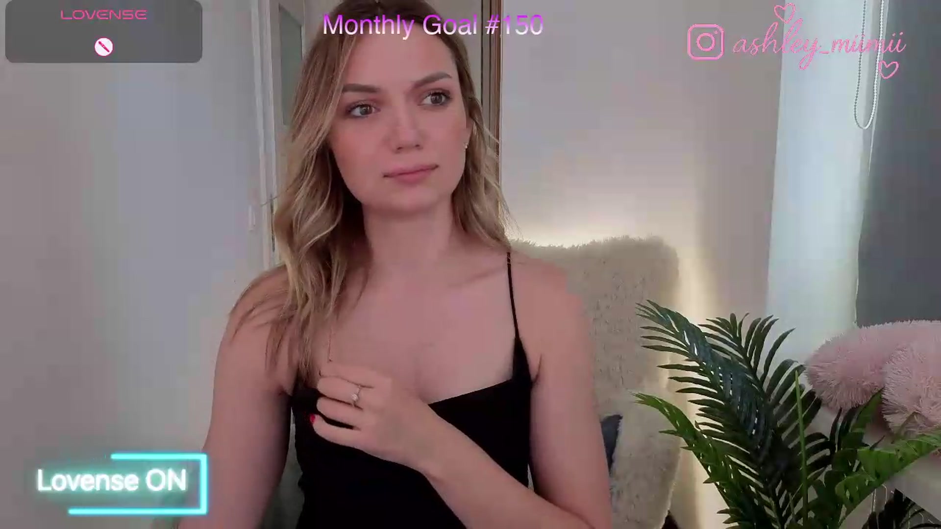 Gallery image thumbnail from AshleyMimi's myfreecams stream on, 07/26/2026, 15:00 image 3 of 20
