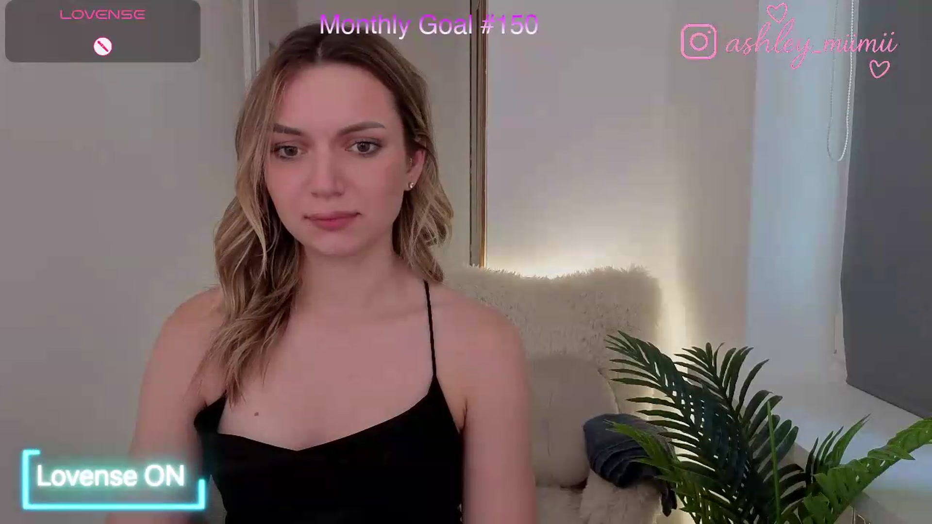 Gallery image thumbnail from AshleyMimi's myfreecams stream on, 07/26/2026, 17:17 image 6 of 20