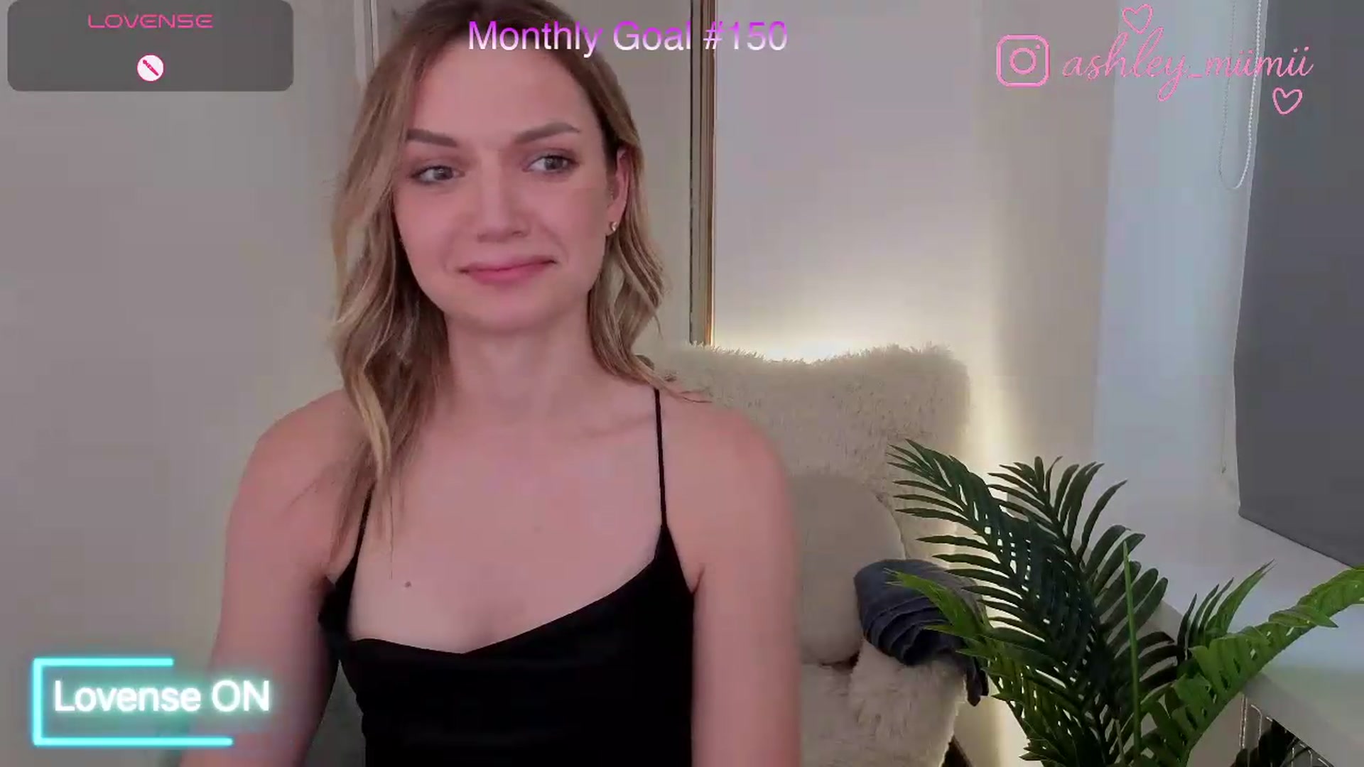 Gallery image thumbnail from AshleyMimi's myfreecams stream on, 07/26/2026, 17:31 image 7 of 20