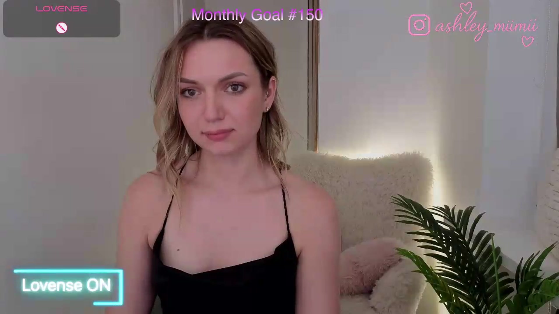 Gallery image thumbnail from AshleyMimi's myfreecams stream on, 07/26/2026, 19:25 image 13 of 20