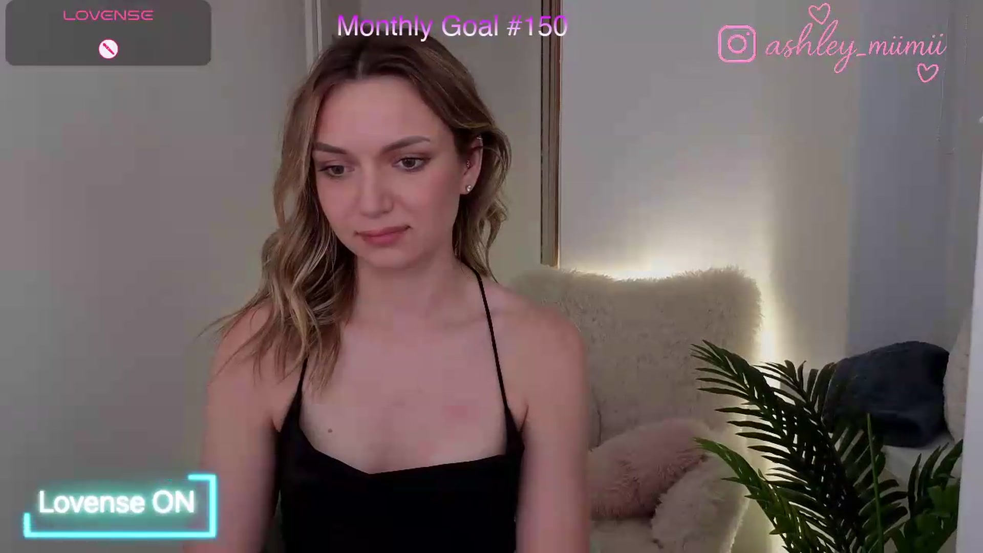 Gallery image thumbnail from AshleyMimi's myfreecams stream on, 07/26/2026, 19:48 image 14 of 20