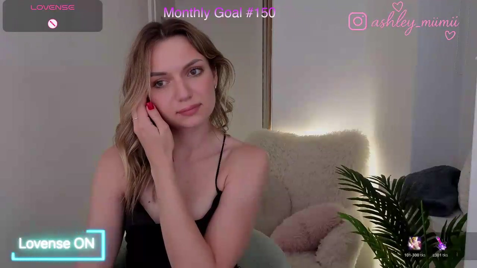 Gallery image thumbnail from AshleyMimi's myfreecams stream on, 07/26/2026, 19:48 image 9 of 20