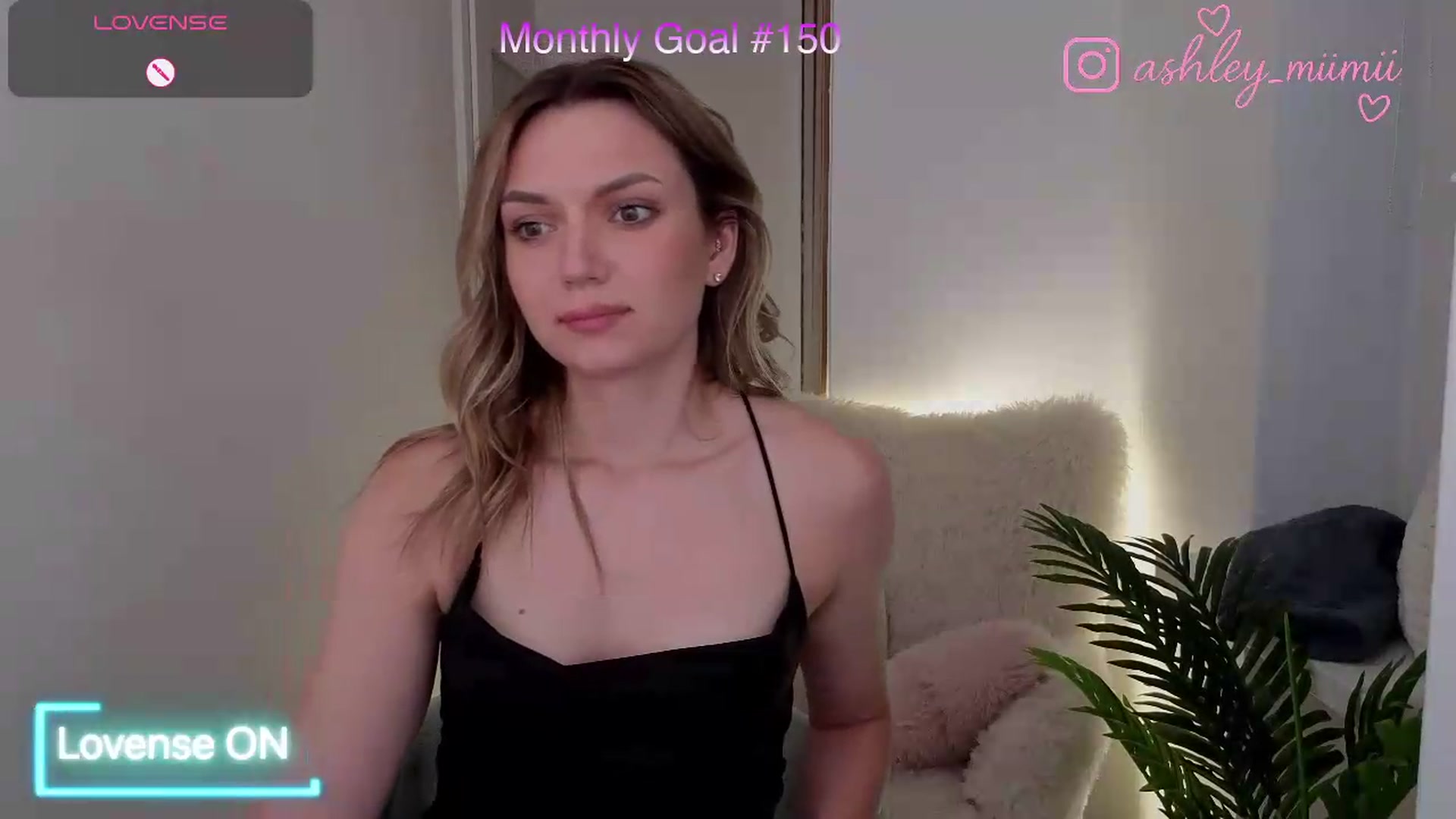 Gallery image thumbnail from AshleyMimi's myfreecams stream on, 07/26/2026, 19:48 image 6 of 20