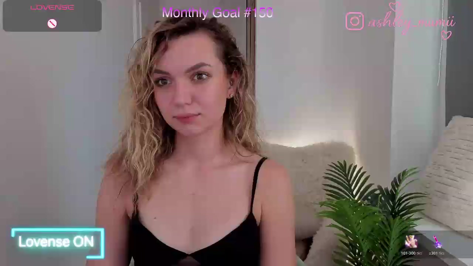 Gallery image thumbnail from AshleyMimi's myfreecams stream on, 08/06/2026, 17:44 image 1 of 20