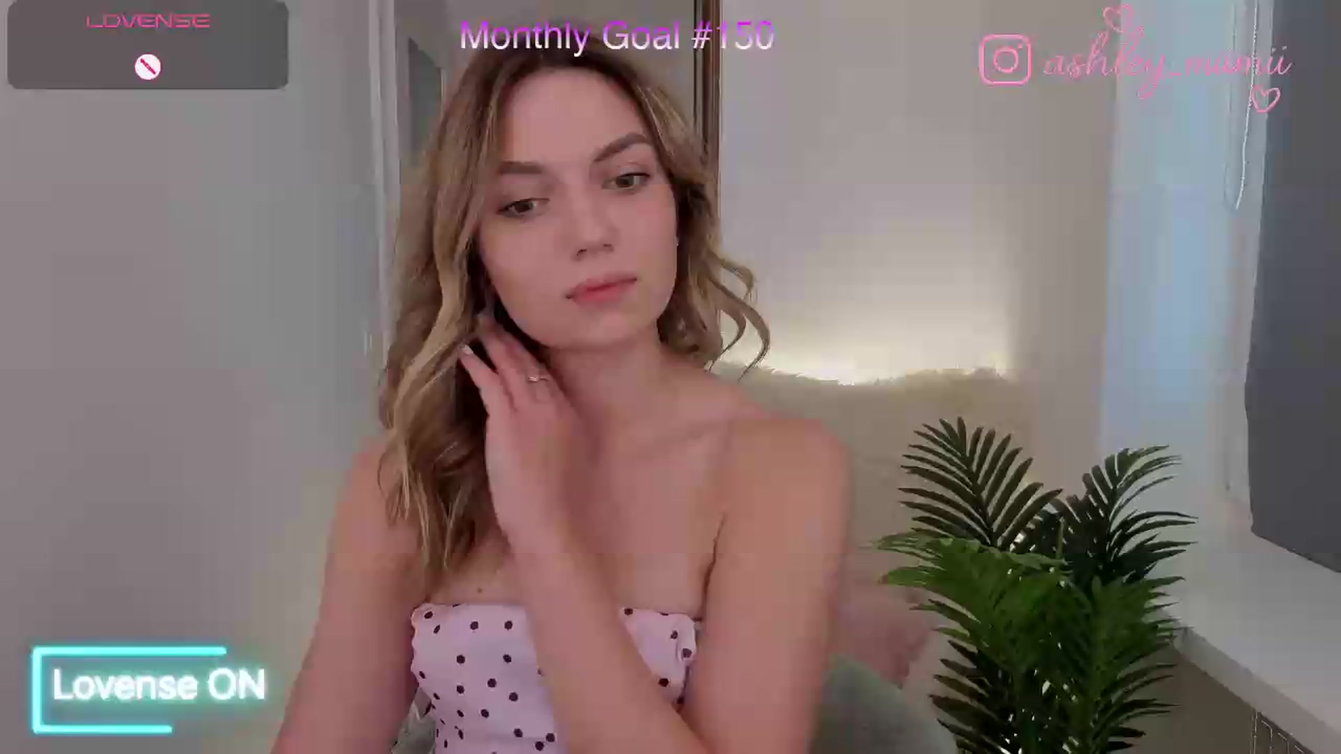 Gallery image thumbnail from AshleyMimi's myfreecams stream on, 08/08/2026, 17:30 image 1 of 20