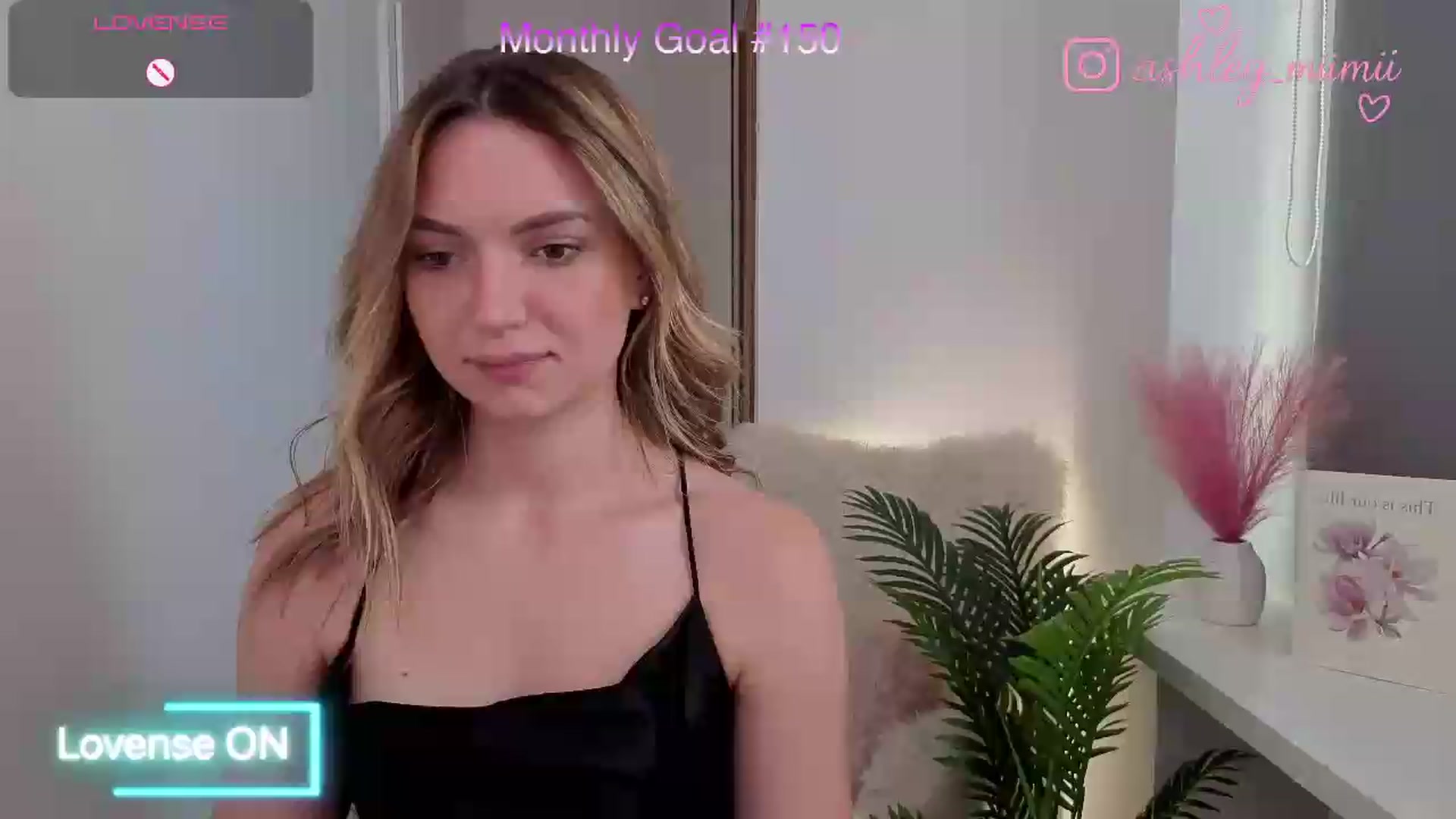 Gallery image thumbnail from AshleyMimi's myfreecams stream on, 08/09/2026, 14:58 image 2 of 20