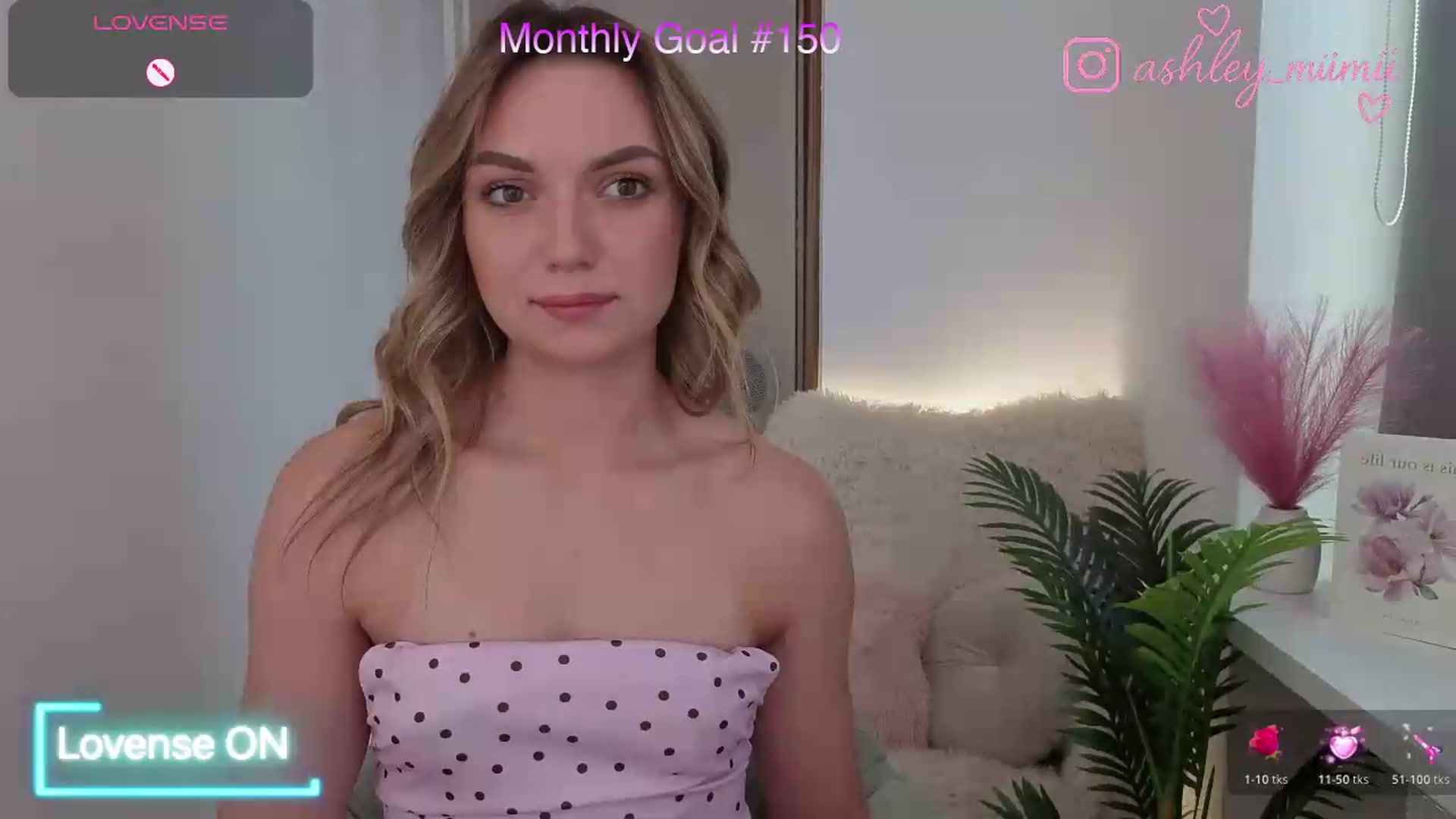 Gallery image thumbnail from AshleyMimi's myfreecams stream on, 08/12/2026, 13:27 image 6 of 20