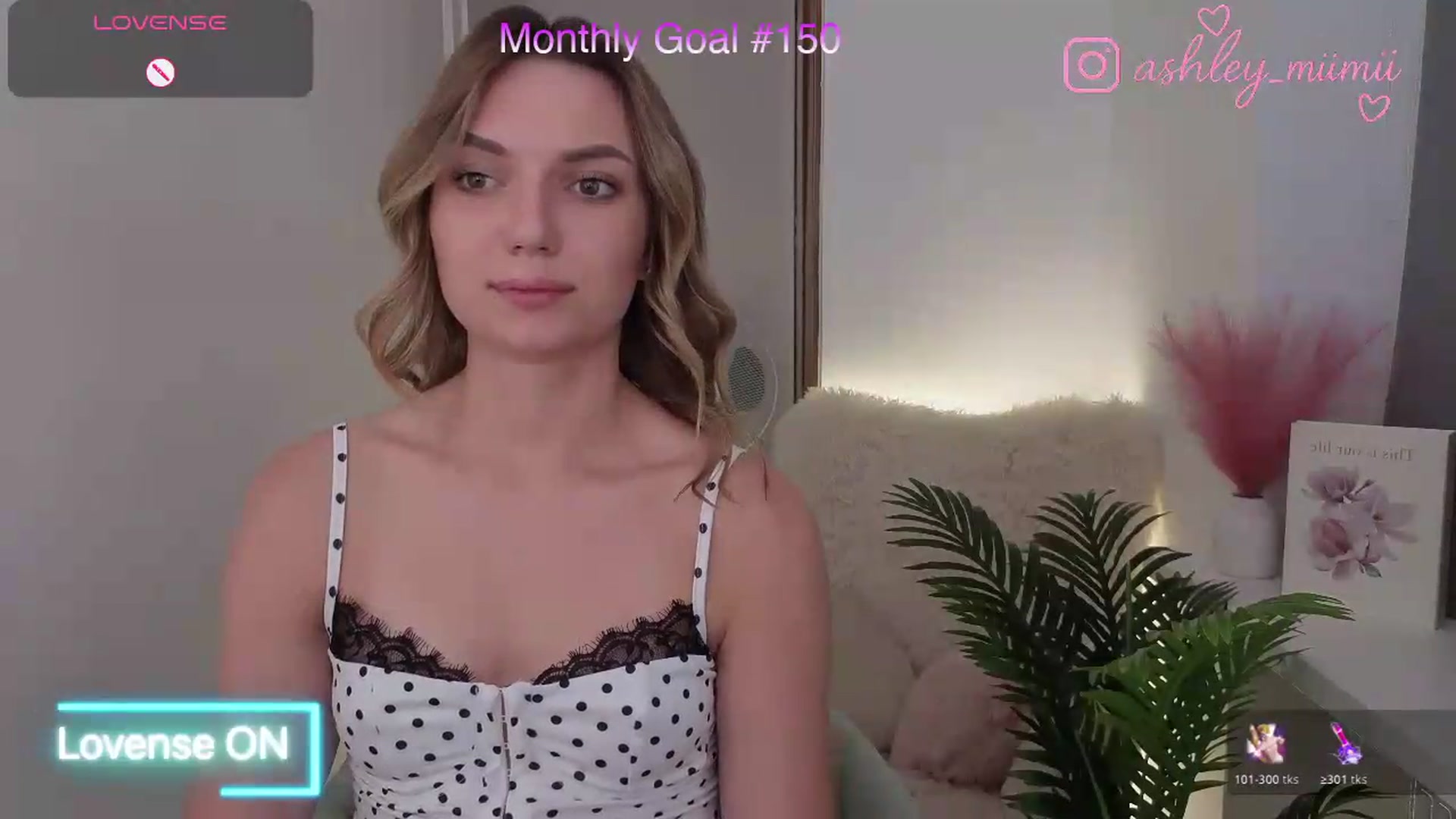 Gallery image thumbnail from AshleyMimi's myfreecams stream on, 08/12/2026, 19:59 image 5 of 20