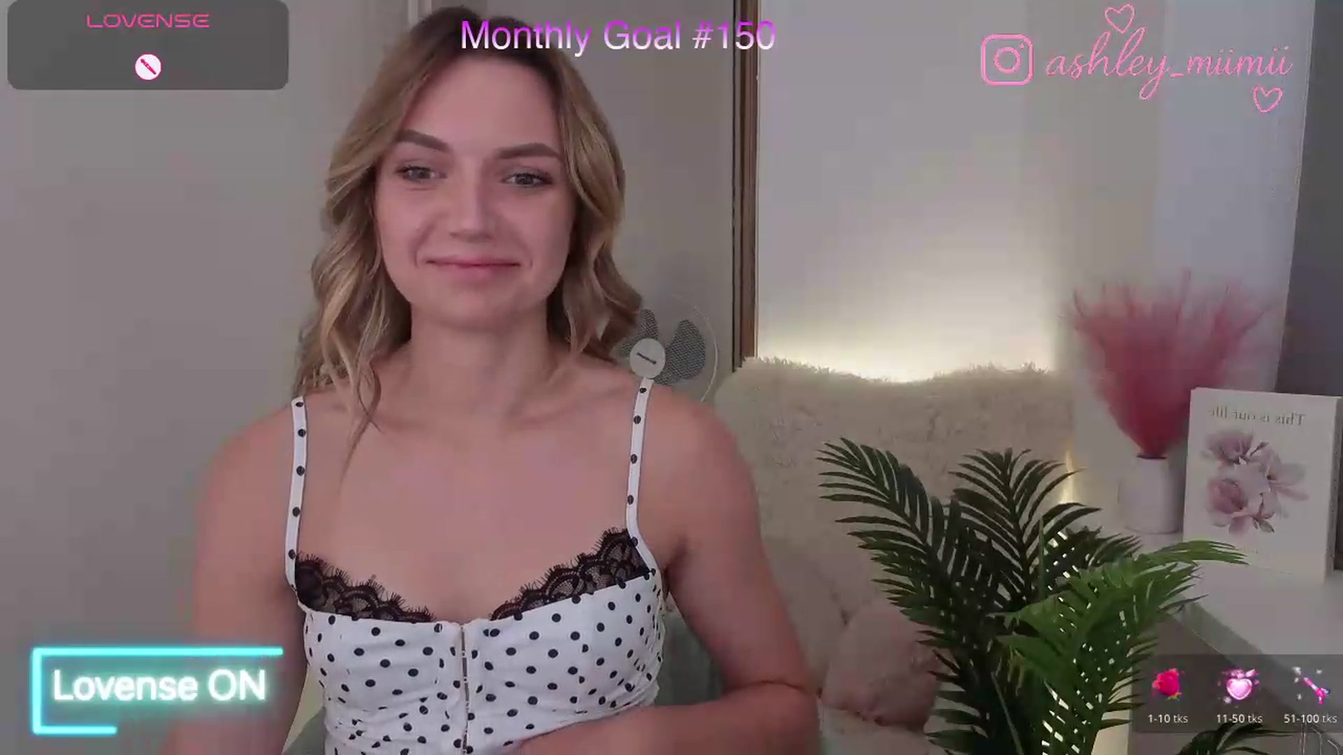 Gallery image thumbnail from AshleyMimi's myfreecams stream on, 08/12/2026, 19:59 image 15 of 20