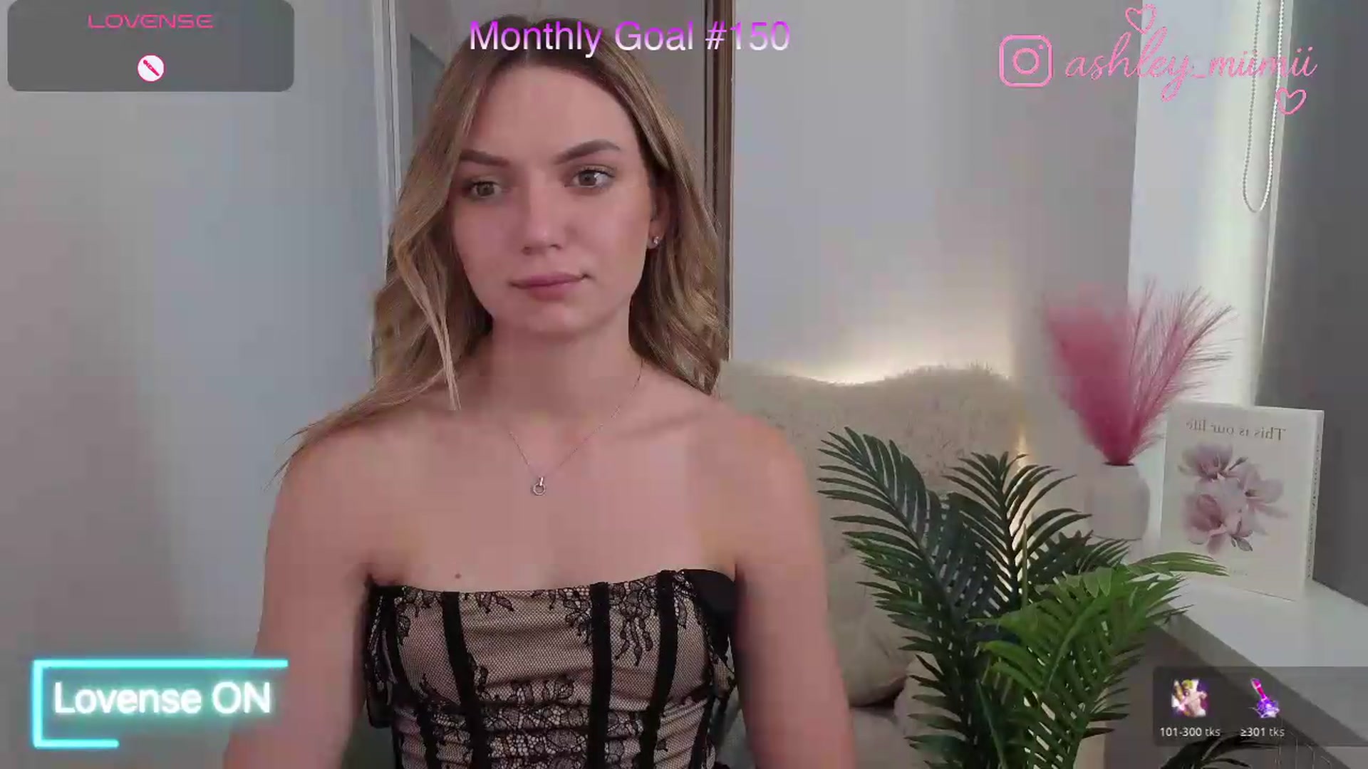 Gallery image thumbnail from AshleyMimi's myfreecams stream on, 08/14/2026, 15:00 image 11 of 20