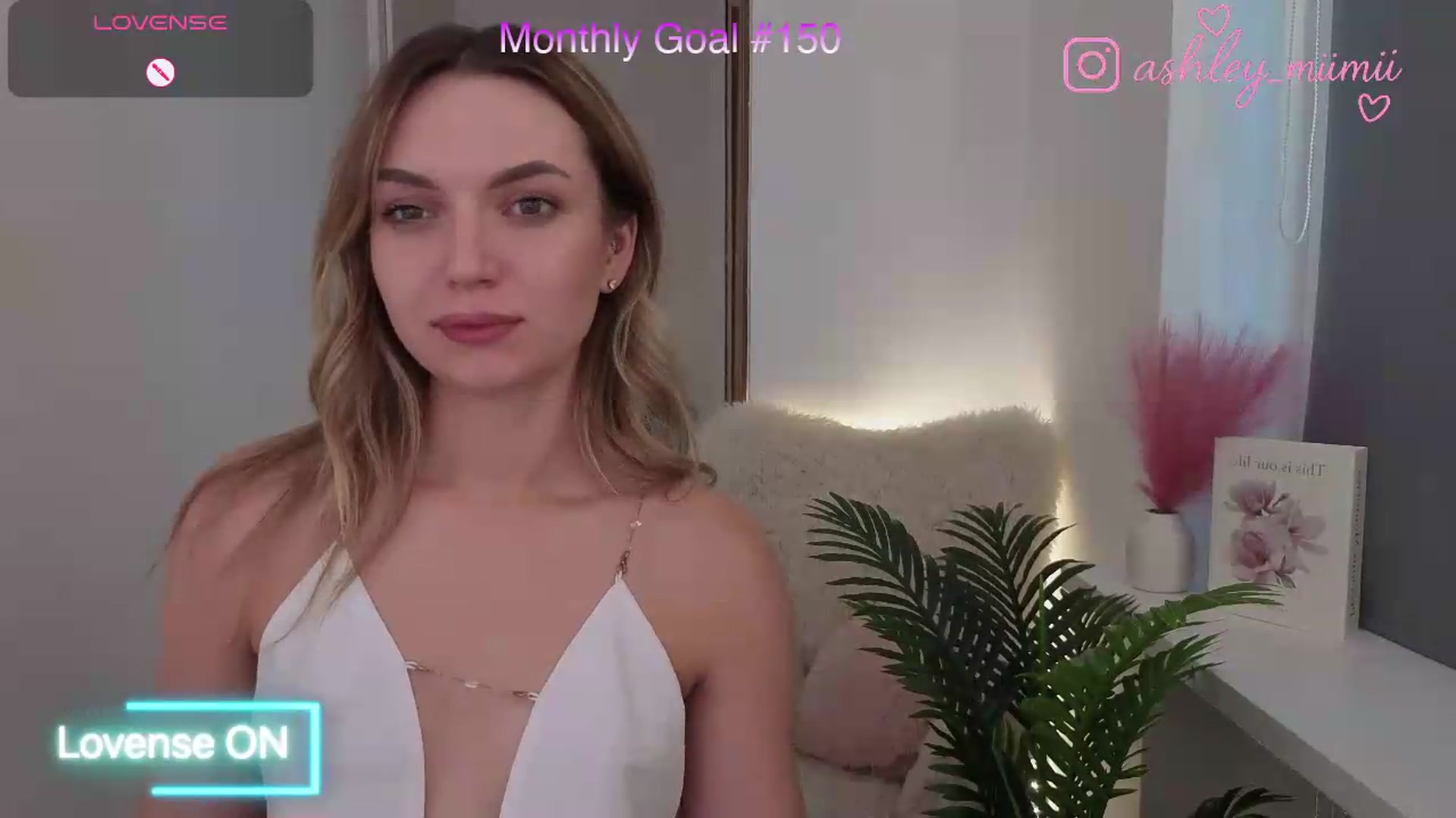 Gallery image thumbnail from AshleyMimi's myfreecams stream on, 08/15/2026, 17:06 image 20 of 20