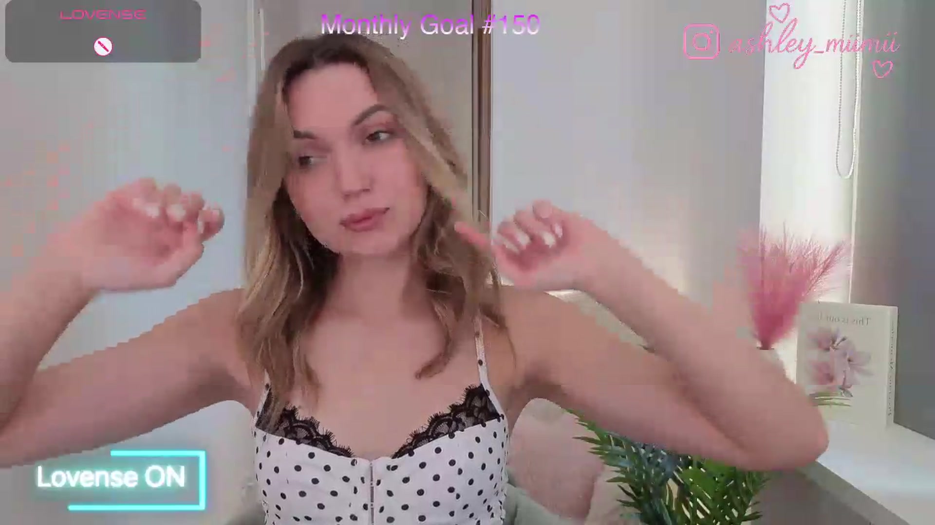Gallery image thumbnail from AshleyMimi's myfreecams stream on, 08/16/2026, 12:41 image 2 of 20