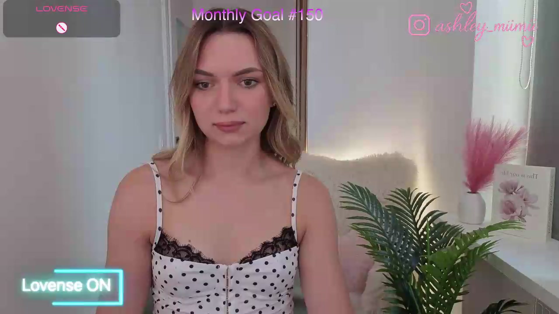 Gallery image thumbnail from AshleyMimi's myfreecams stream on, 08/16/2026, 14:50 image 2 of 20
