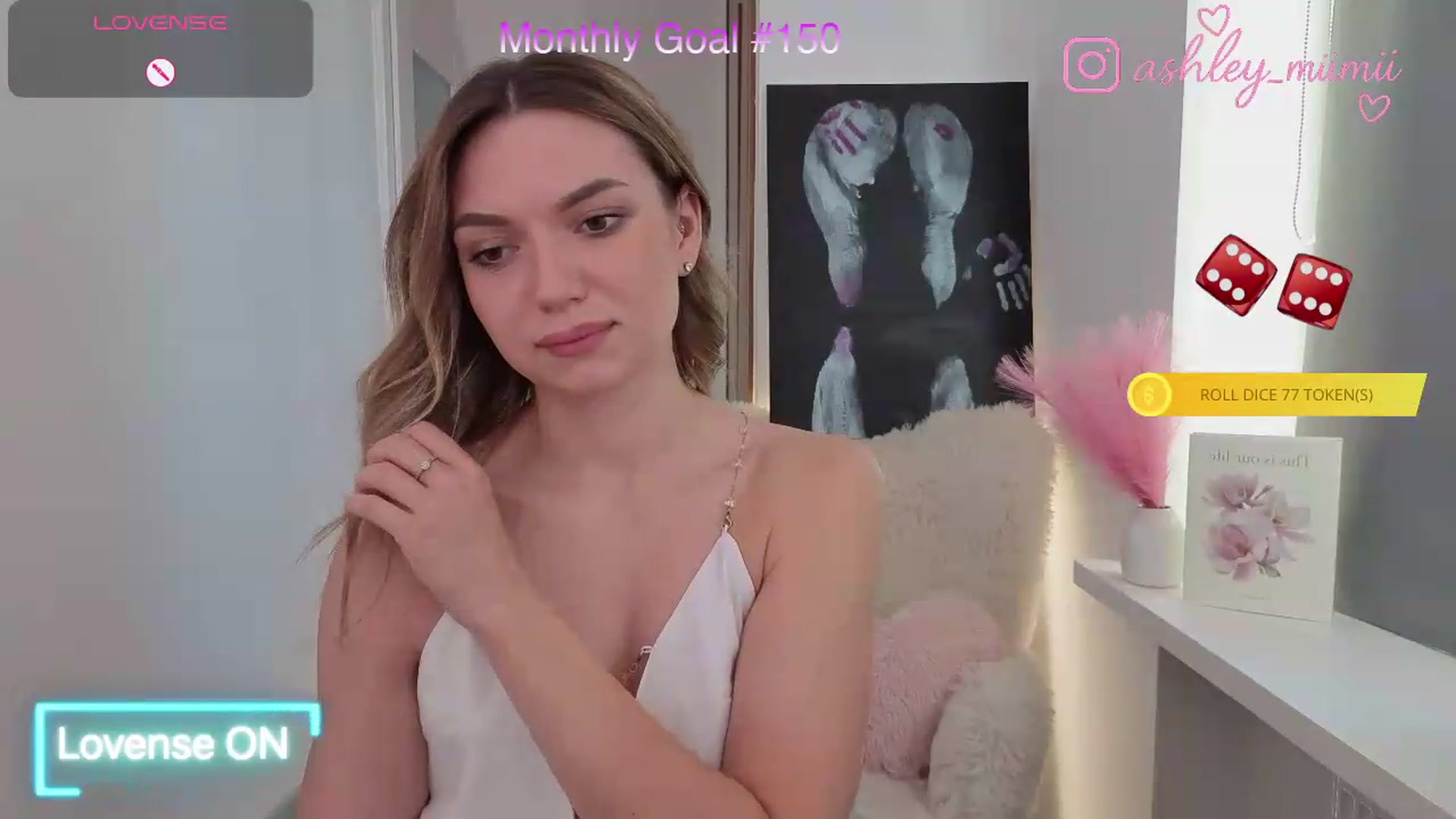 Gallery image thumbnail from AshleyMimi's myfreecams stream on, 08/26/2026, 14:24 image 4 of 20